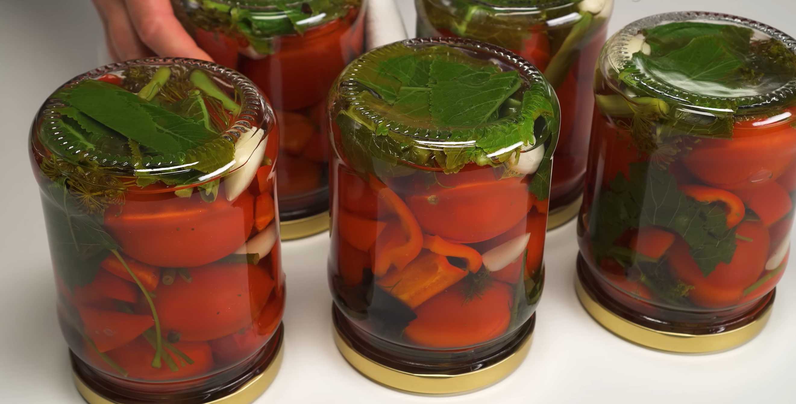 Tomates marinées en conserve - Étape 9