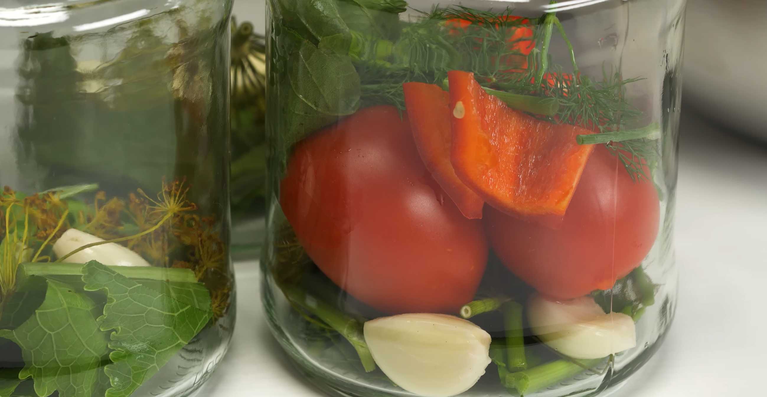 Tomates marinées en conserve - Étape 4