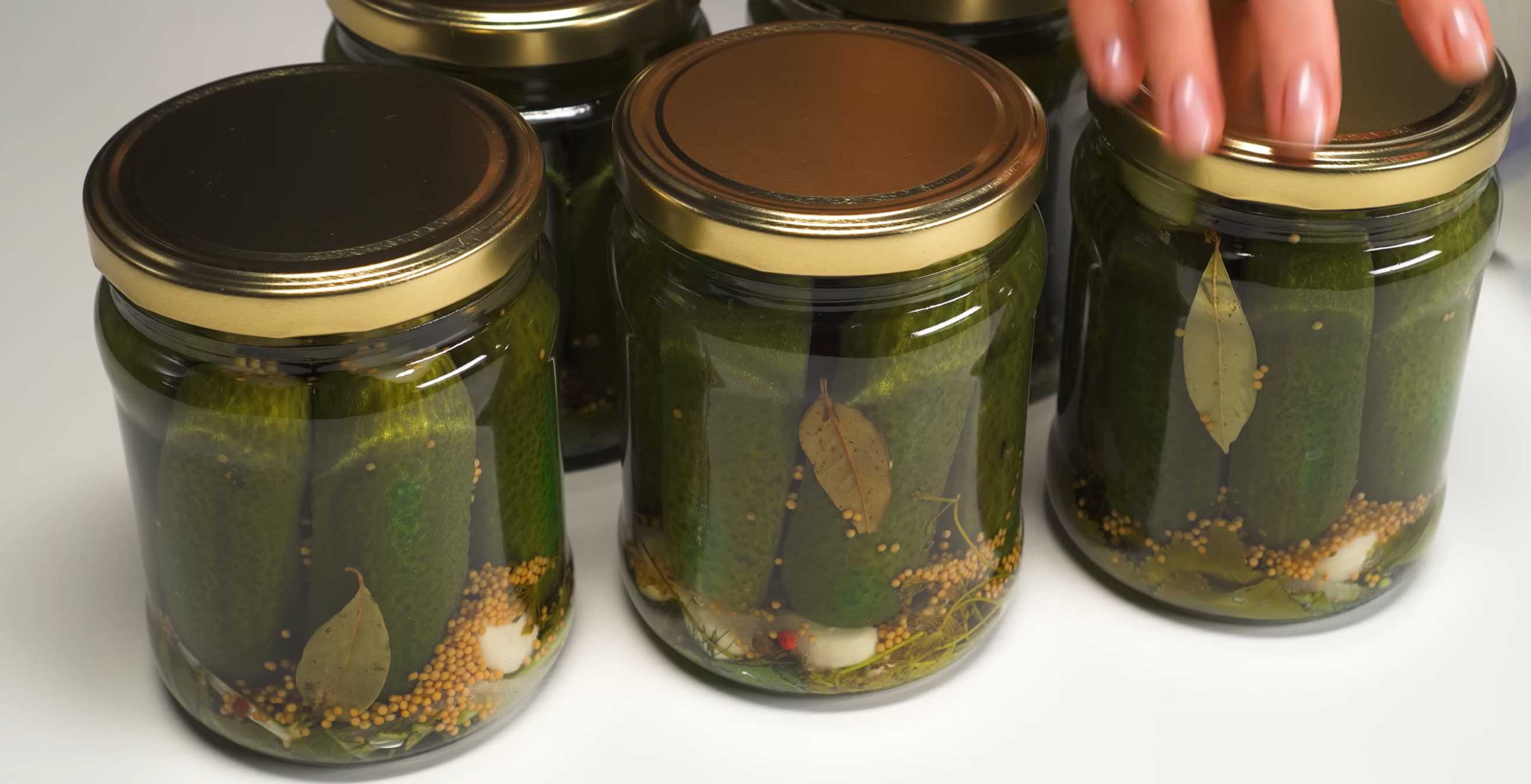 Concombres marinés dans une marinade légère - Étape 9