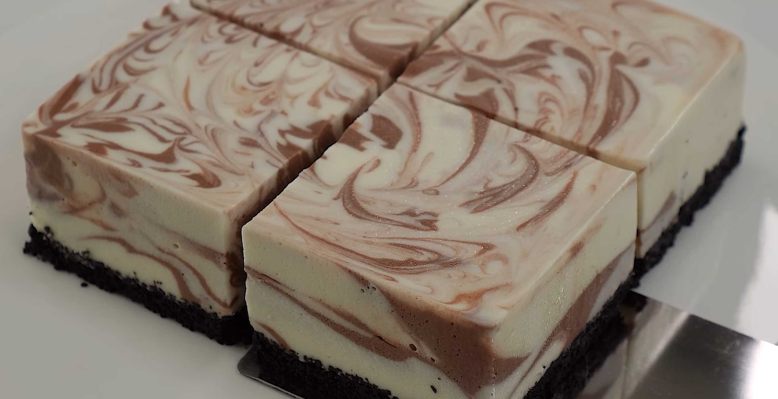 Gâteau mousse au chocolat Oreo - Étape 13