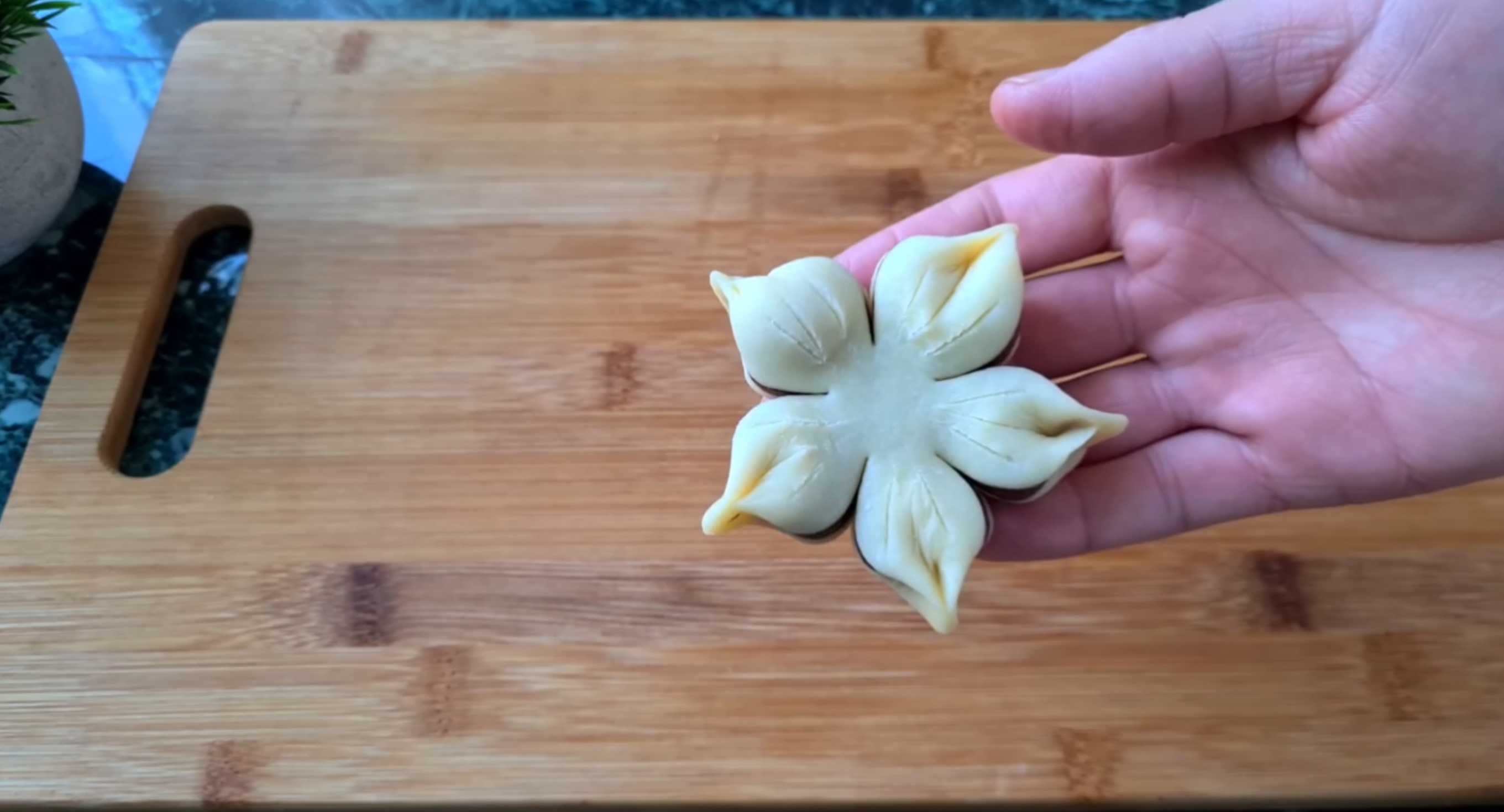 Fleurs en biscuits de Noël - Étape 10