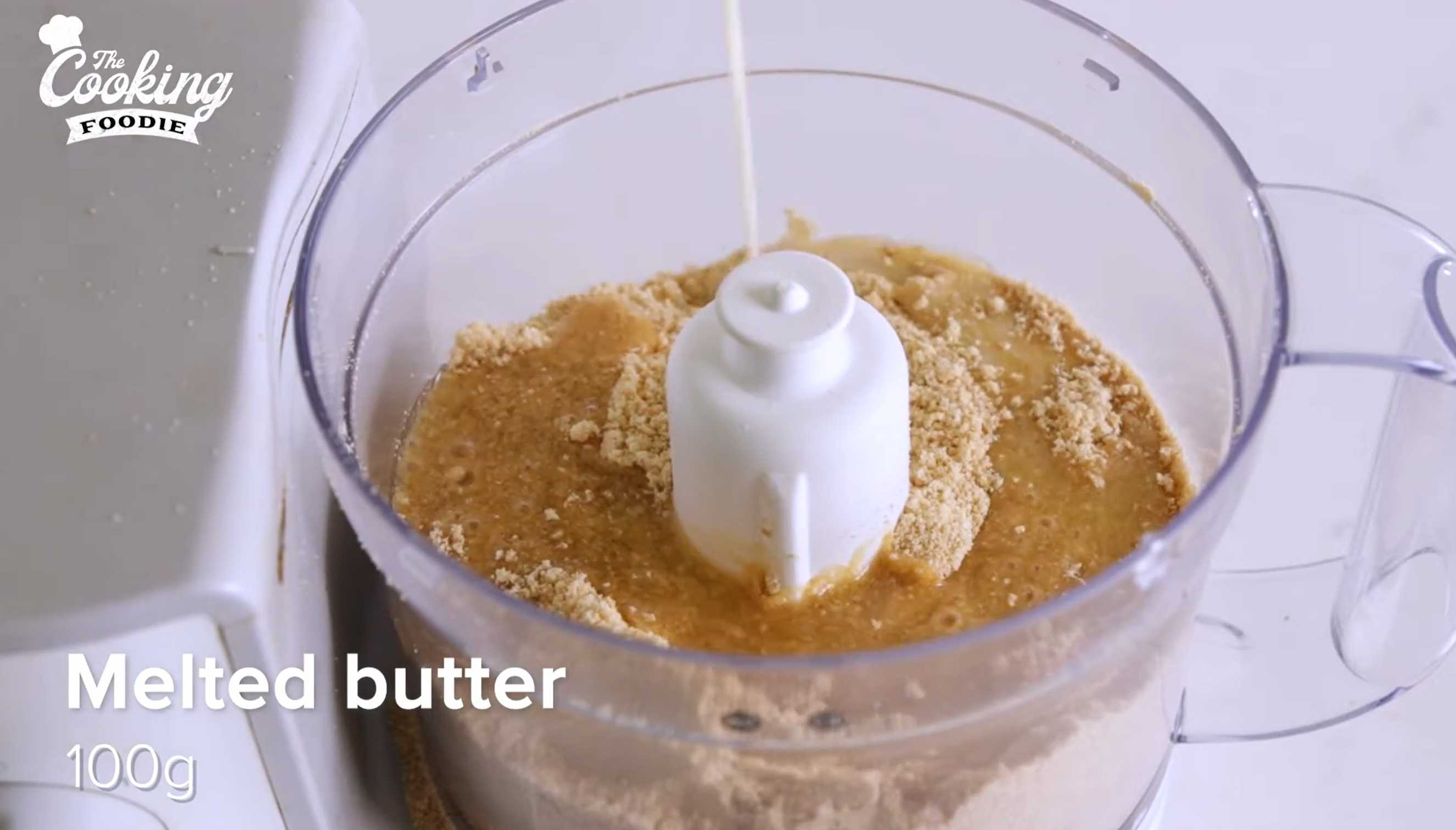 Gâteau au fromage à la crème sure - Étape 2