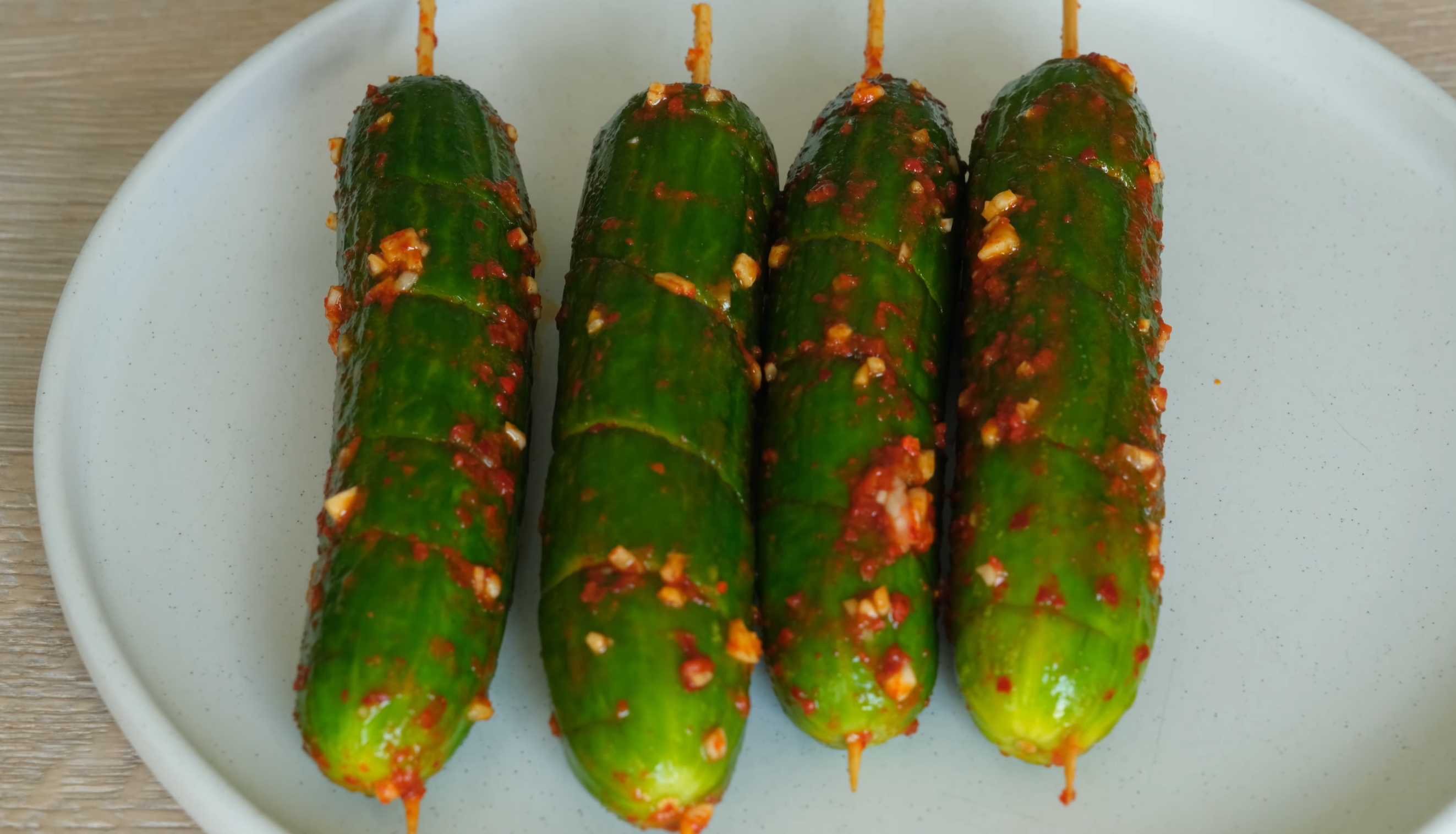 Brochettes de concombre et kimchi express - Étape 9