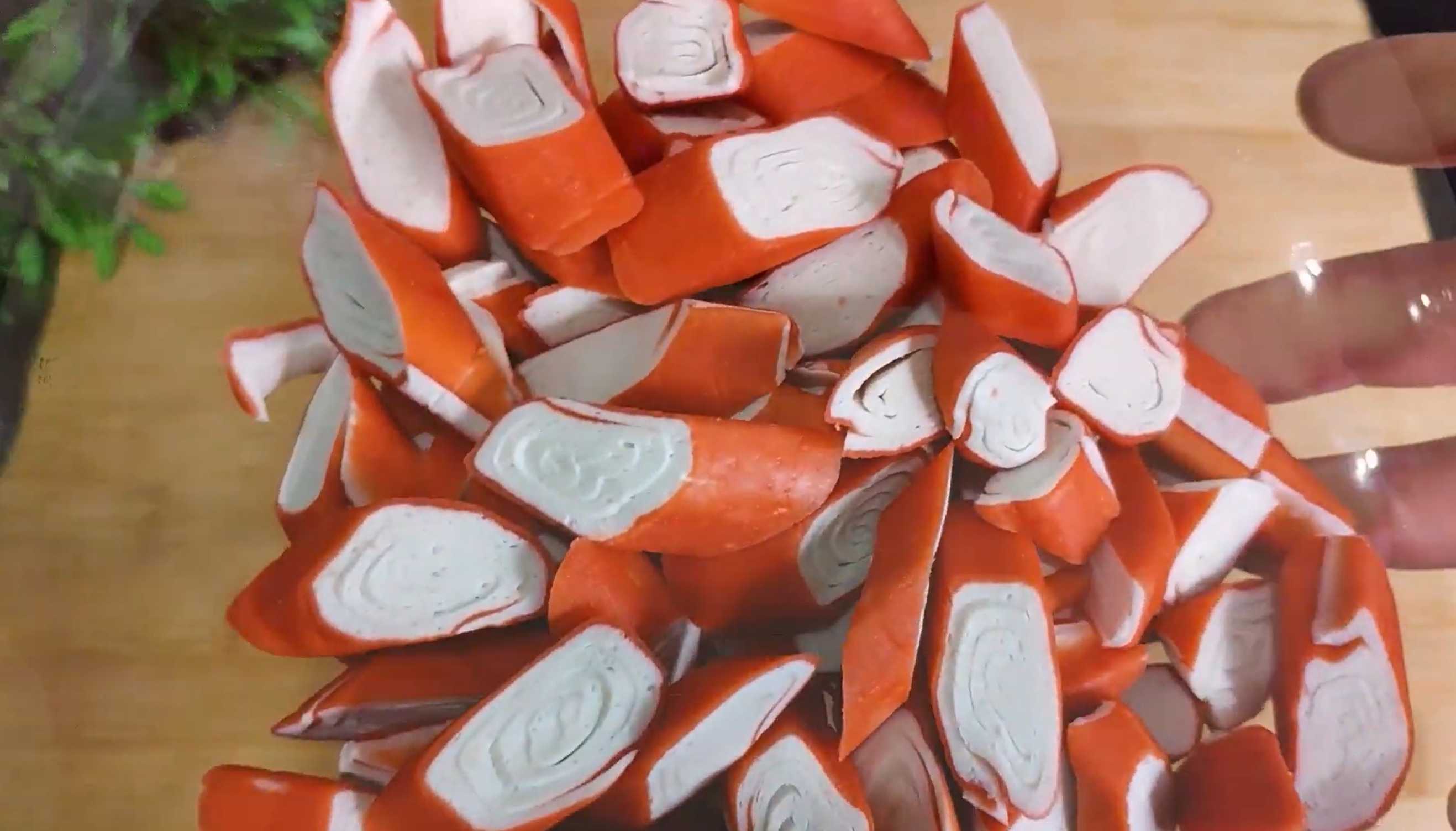 Salade de crabe aux poivrons - Étape 1