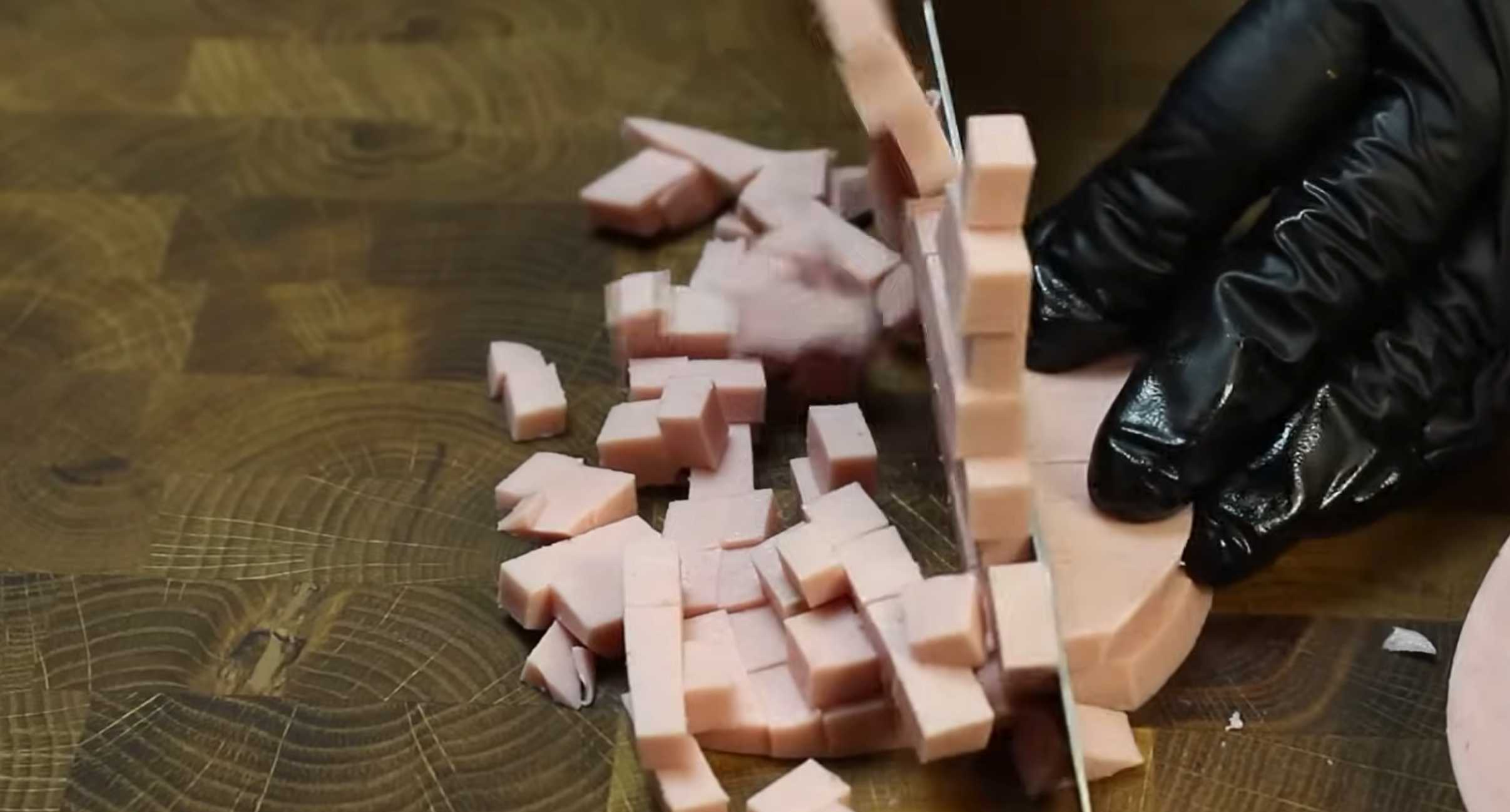 Salade Olivier simple - Étape 4