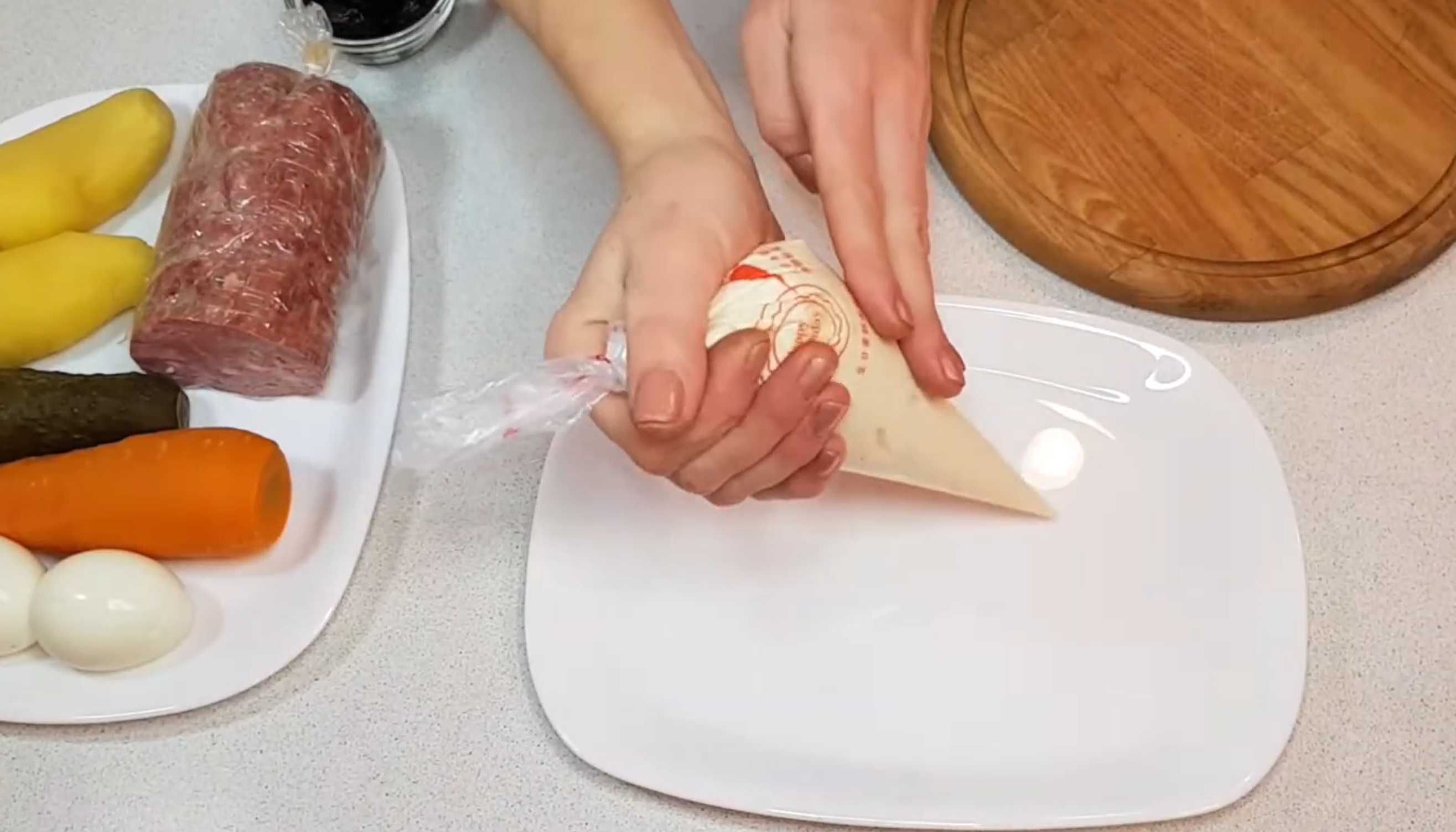 Olivier sous un manteau de fourrure - Étape 2