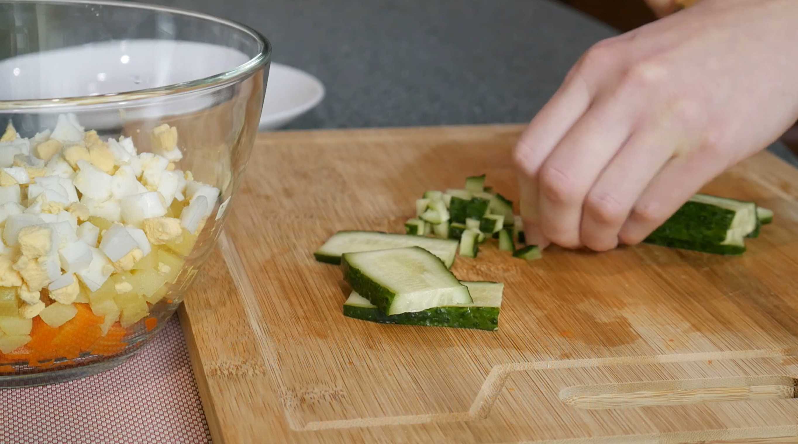 Salade Olivier au poisson - Étape 3