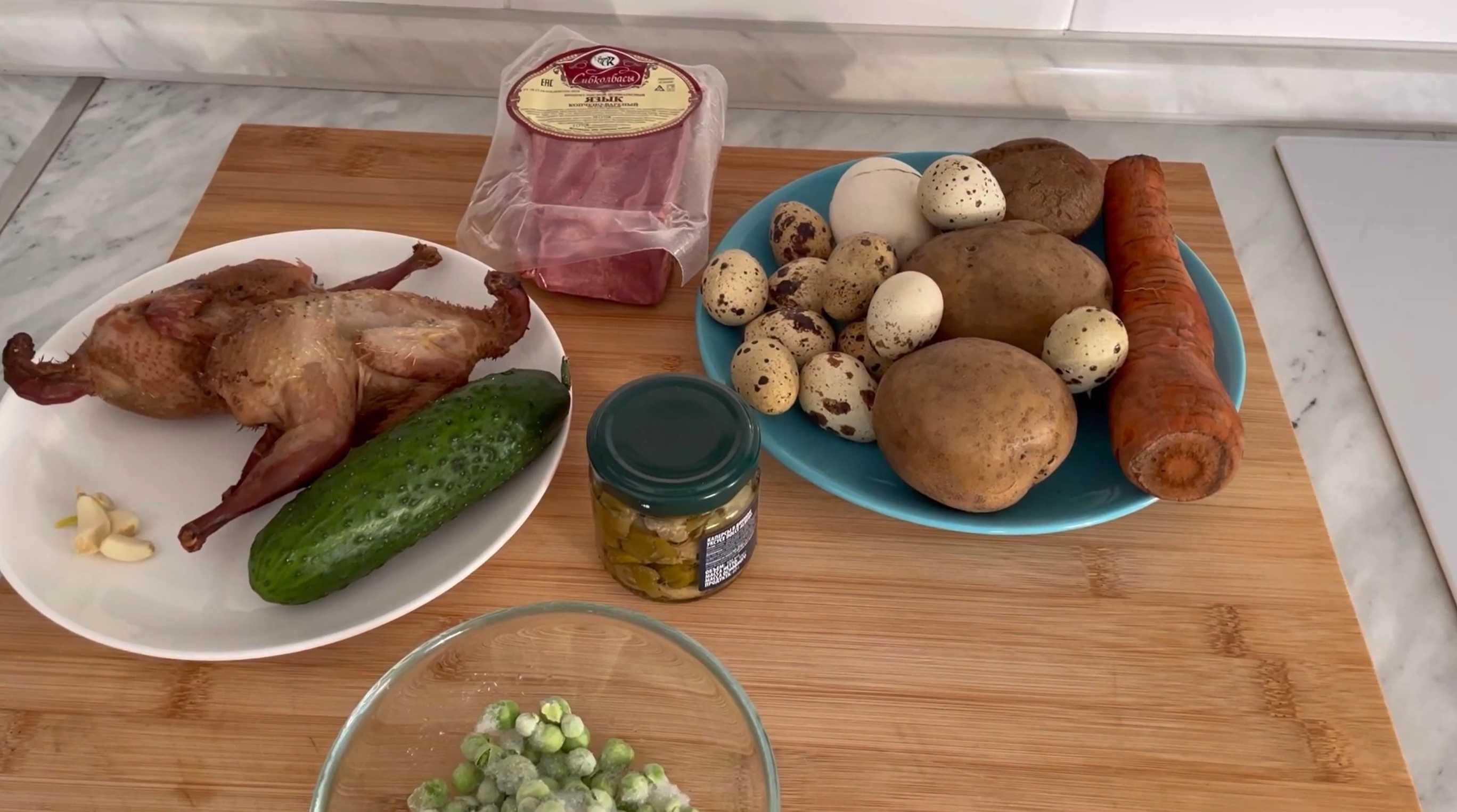 Salade Olivier aux cailles - Étape 1