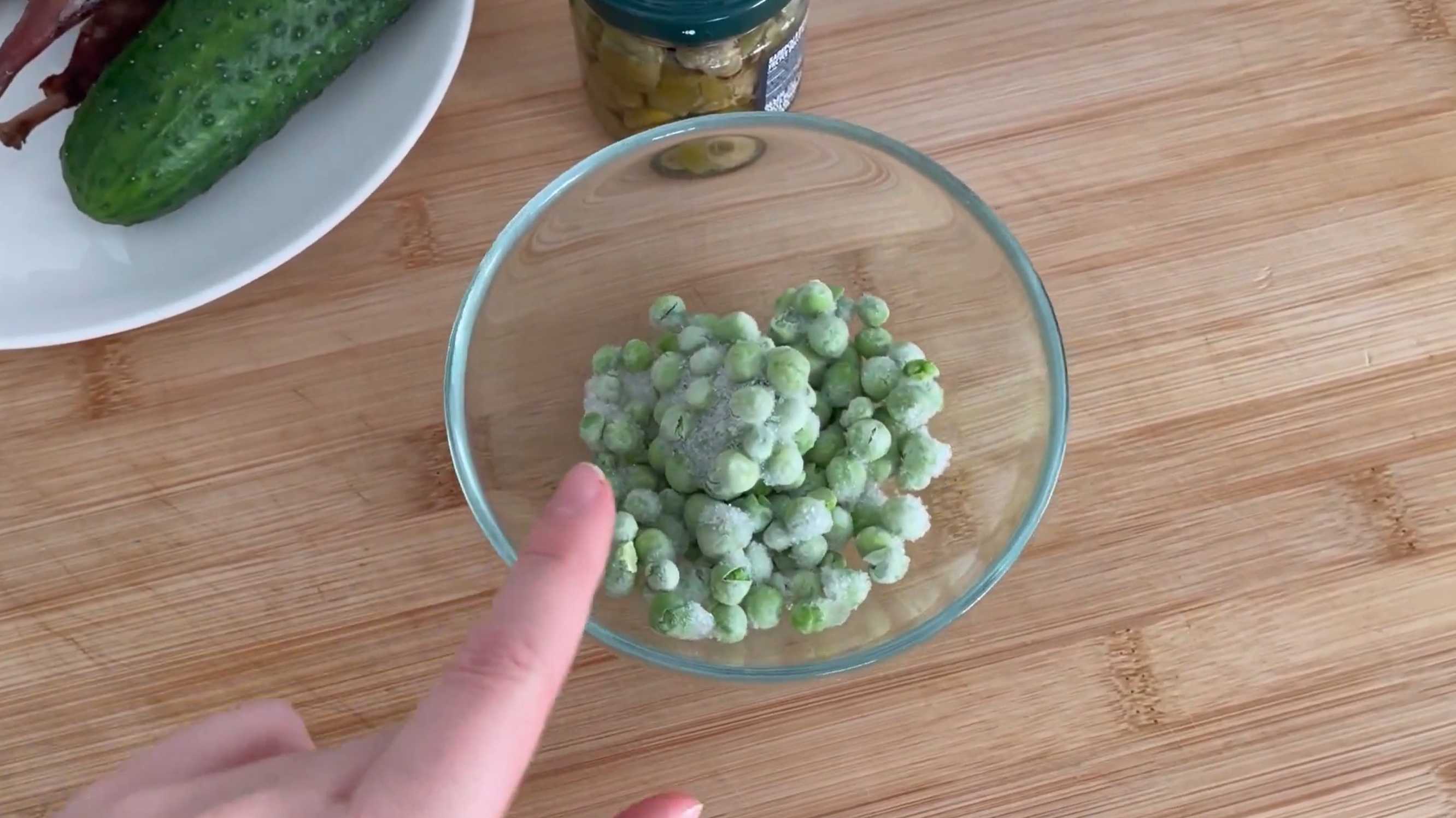 Salade Olivier aux cailles - Étape 2