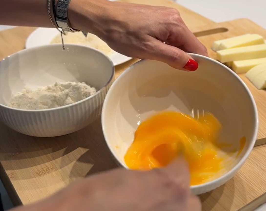 Bâtonnets de fromage cuits au four - Étape 2