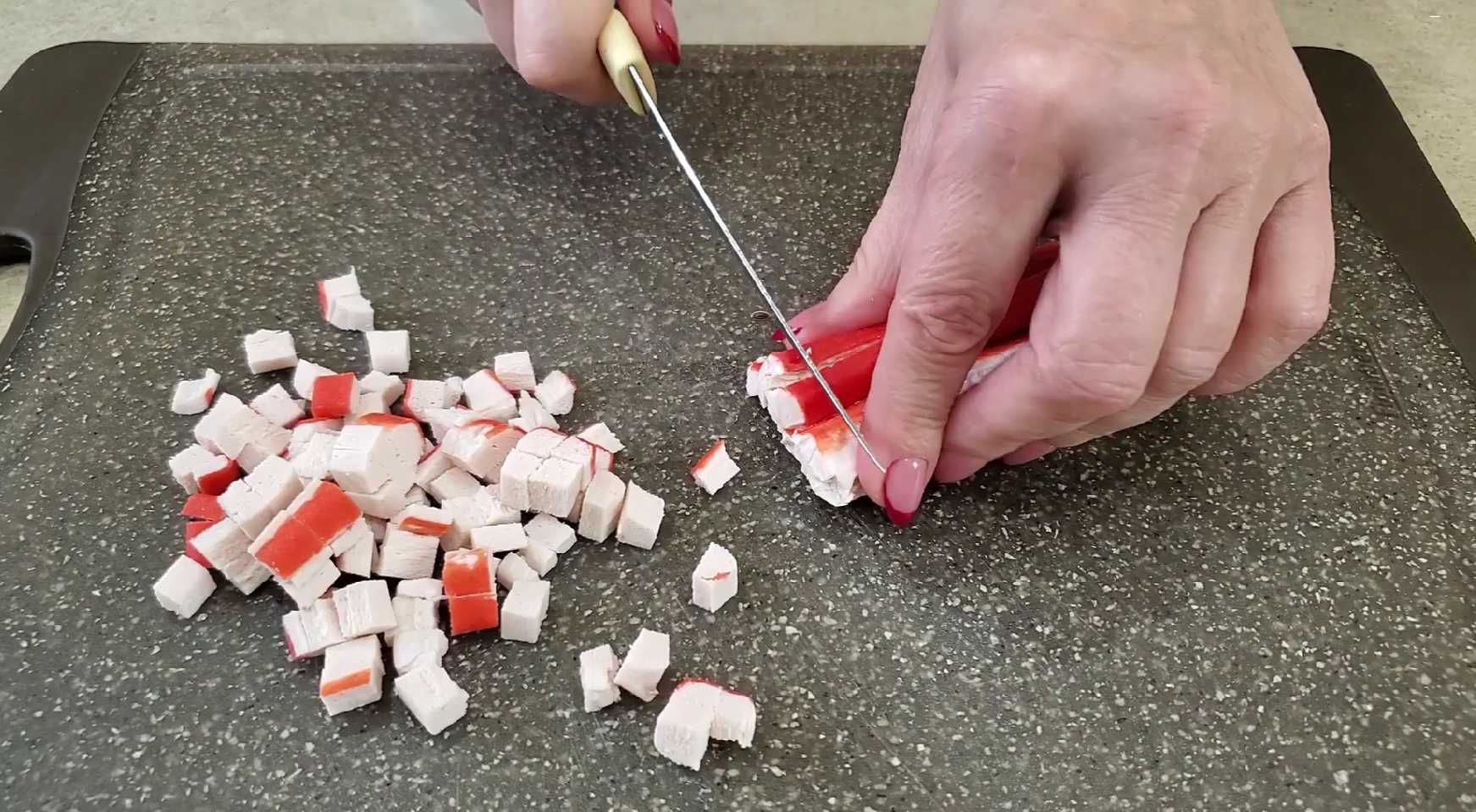 Salade de crabe avec crêpes aux œufs - Étape 5