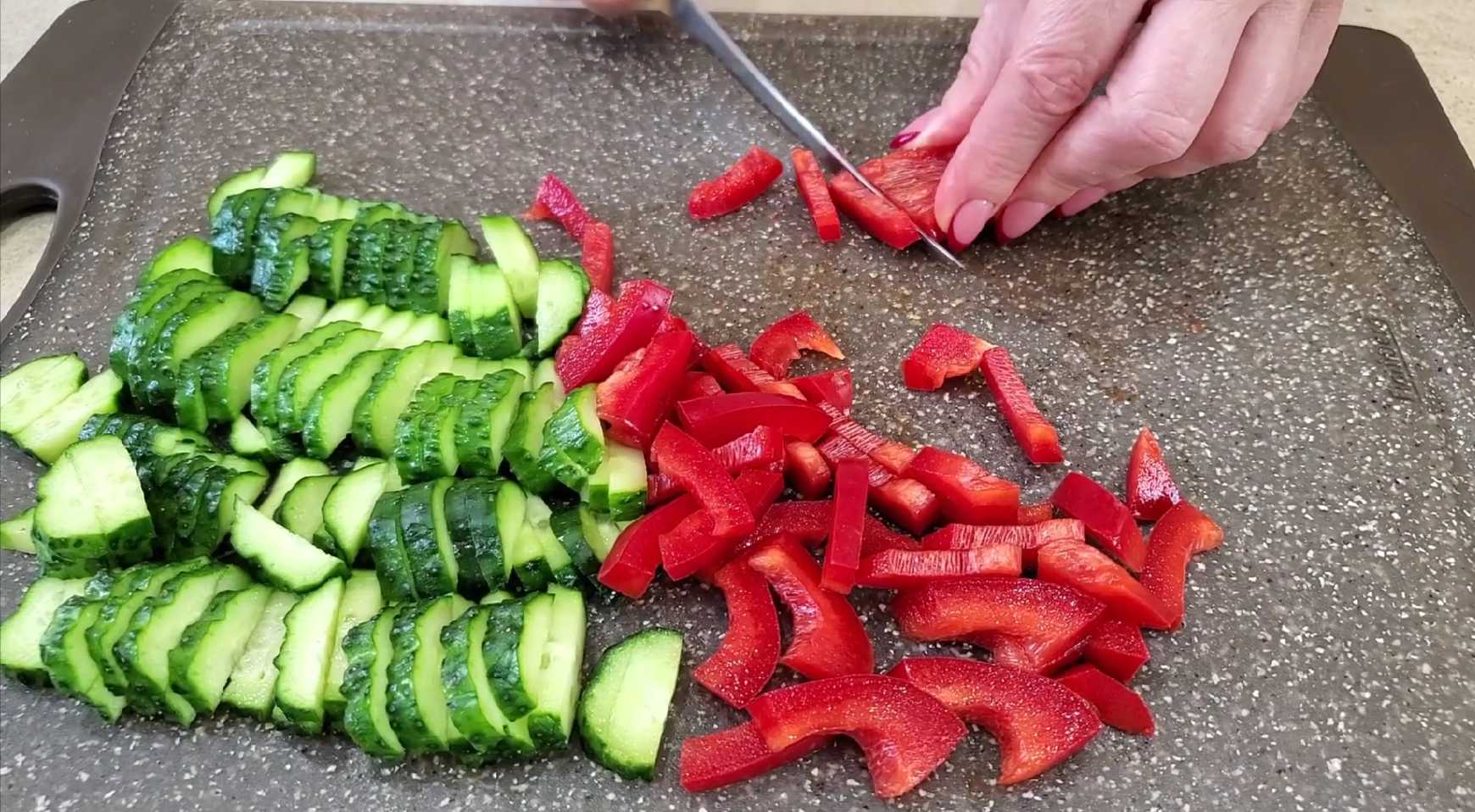 Salade de crabe avec crêpes aux œufs - Étape 6