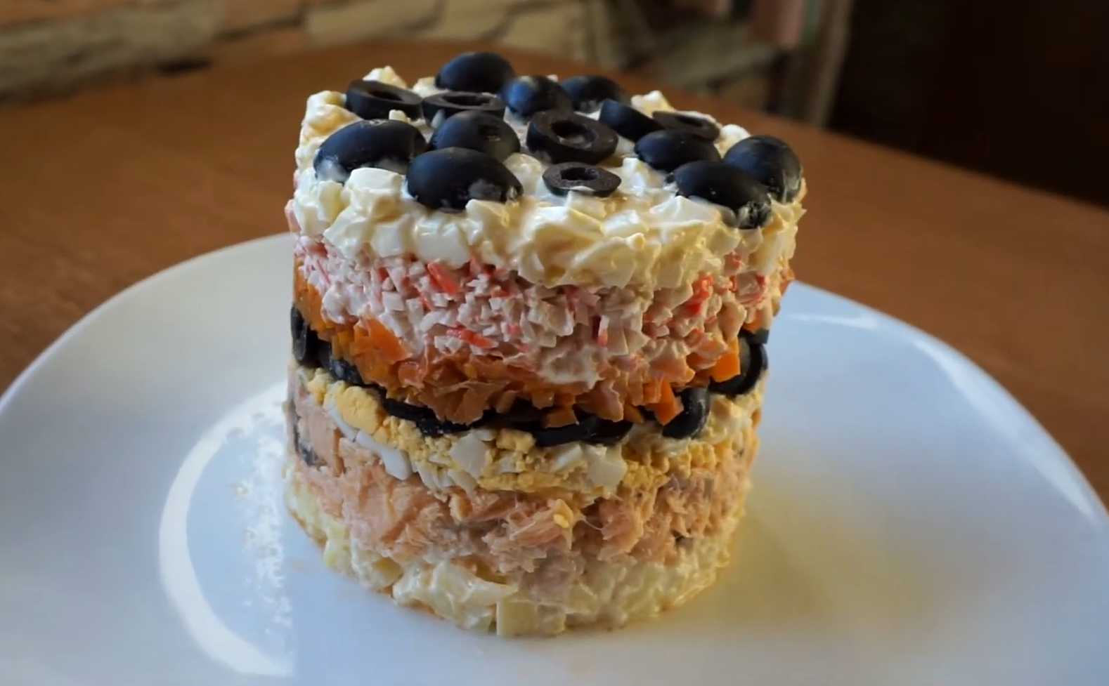 Salade de crabe avec poisson et olives - Étape 9