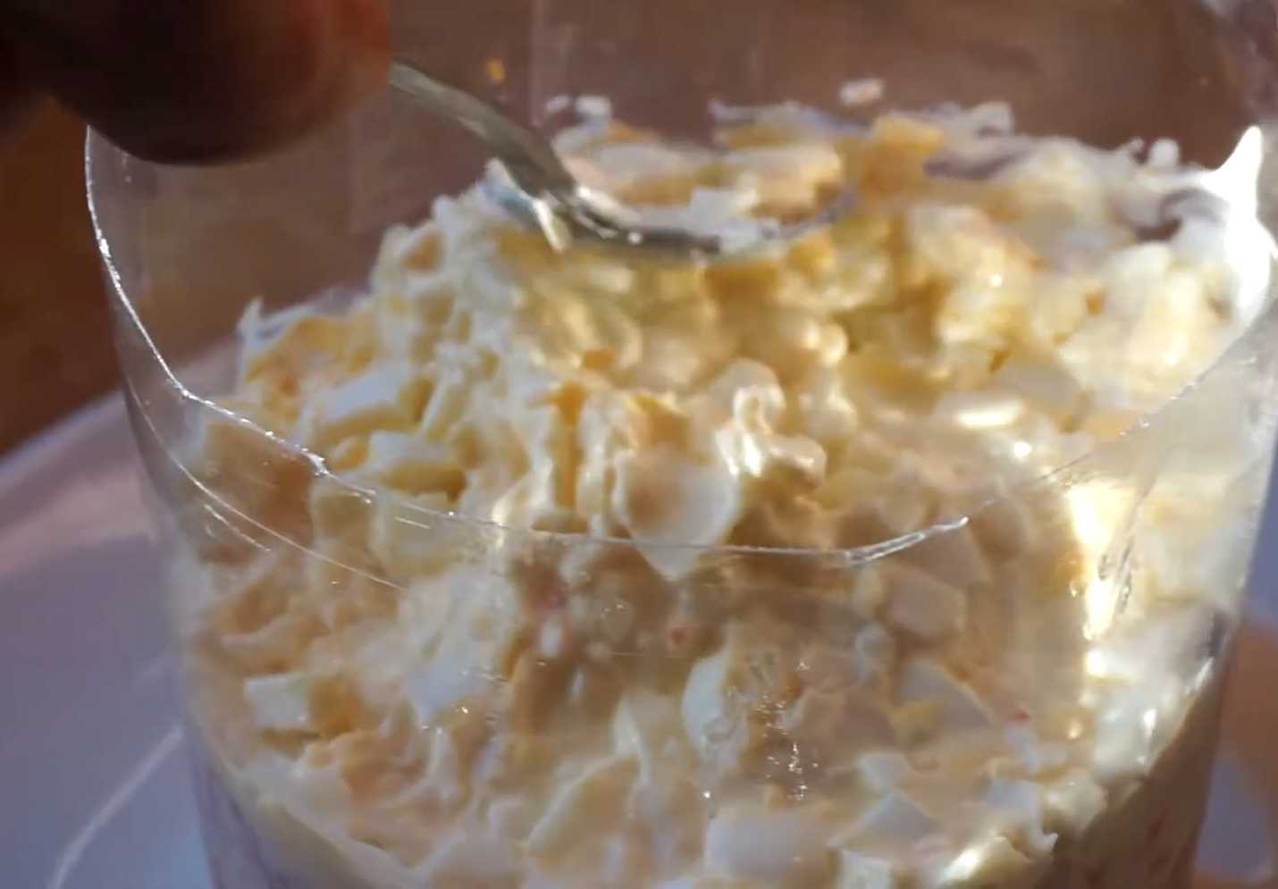 Salade de crabe avec poisson et olives - Étape 8