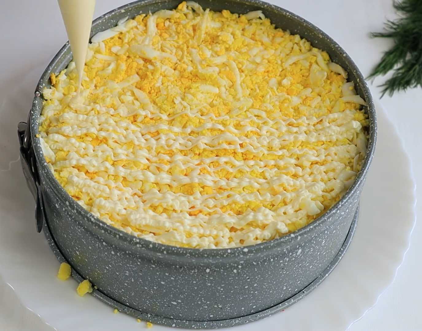 Salade de crabe en couches - Étape 12