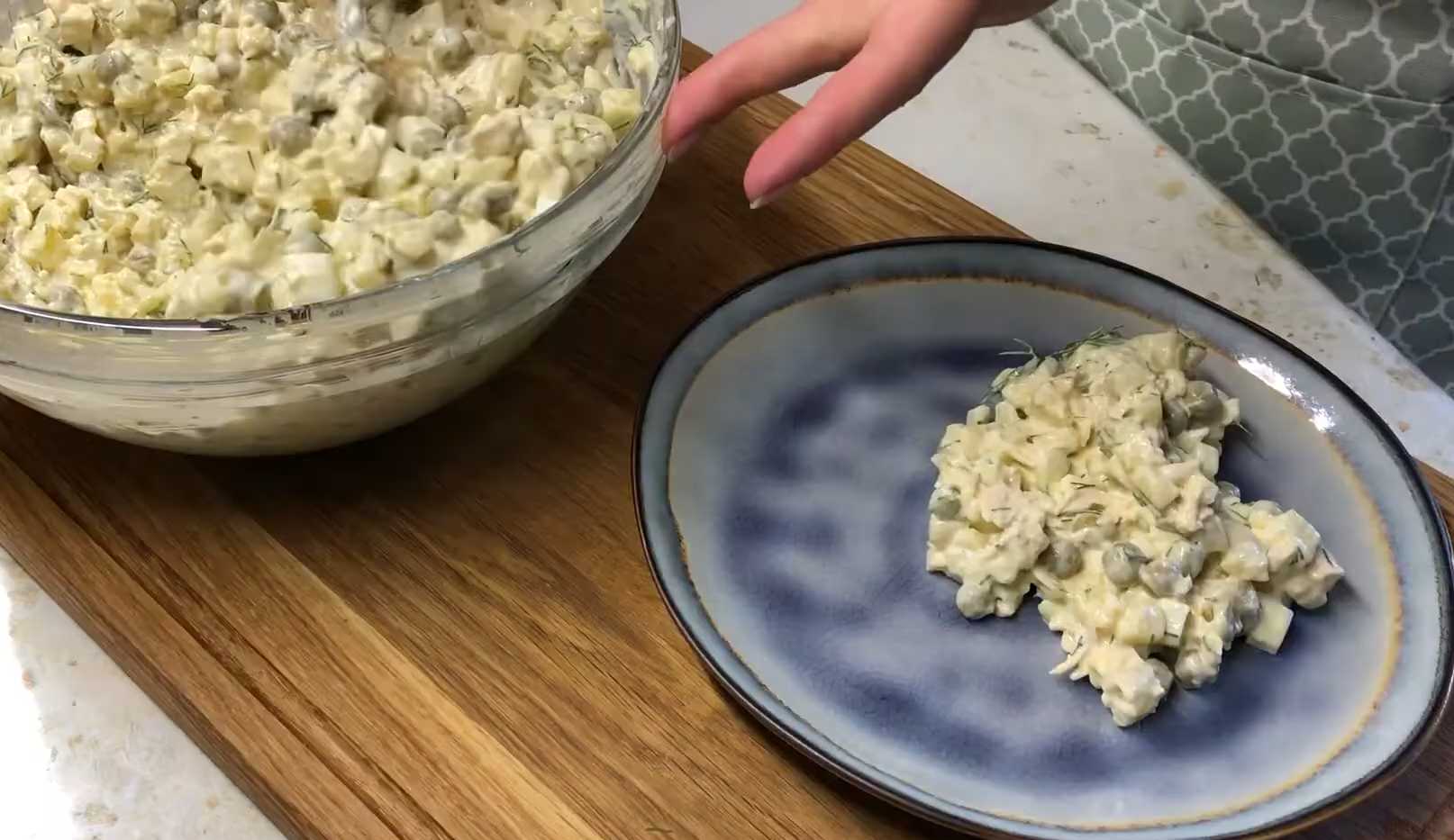 Salade Olivier sans concombres - Étape 10