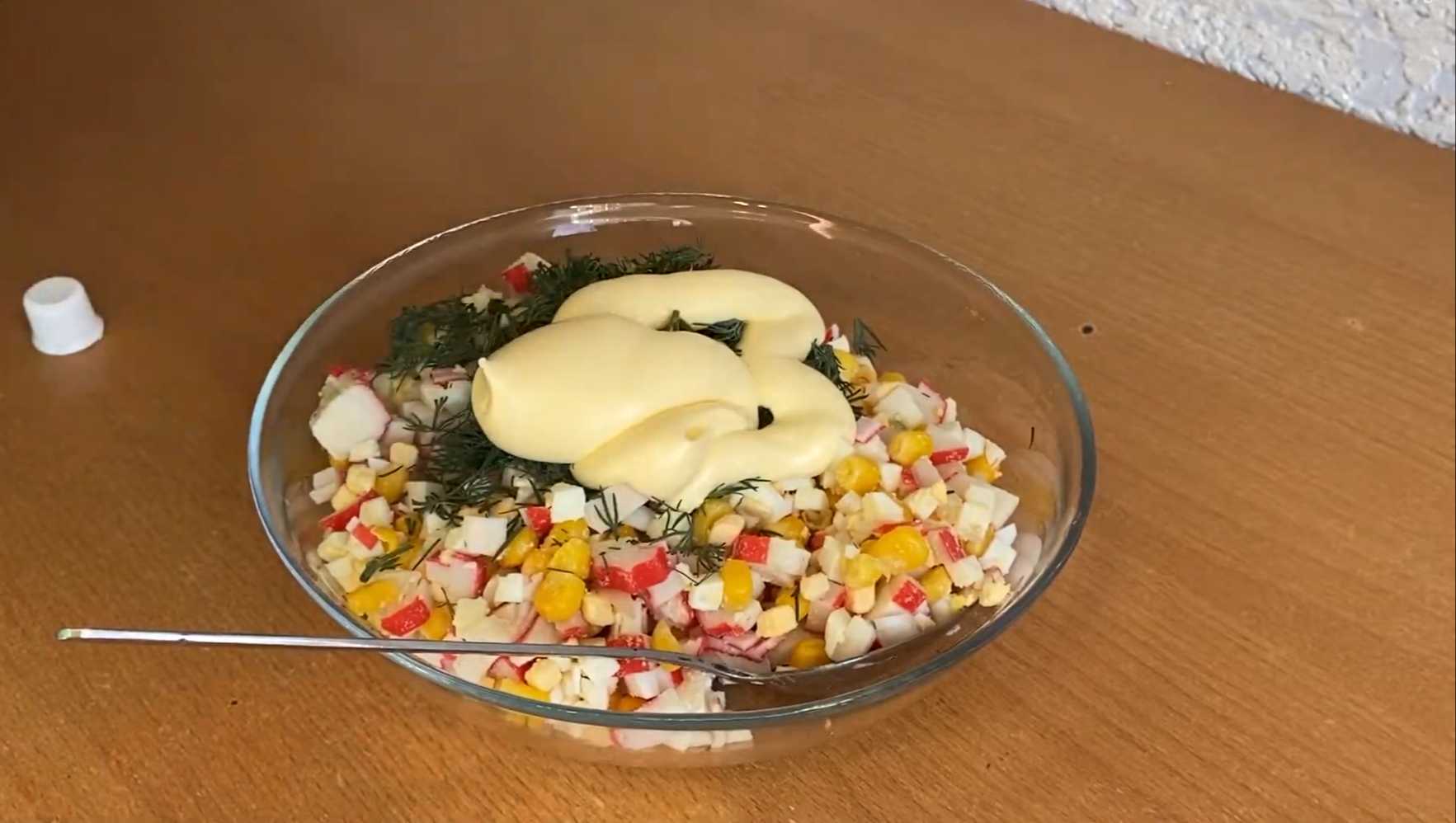 Salade de crabe en lavash - Étape 5