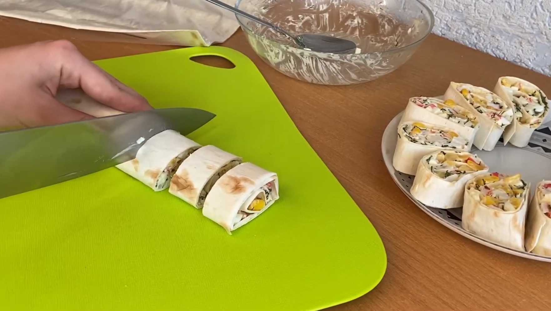 Salade de crabe en lavash - Étape 8