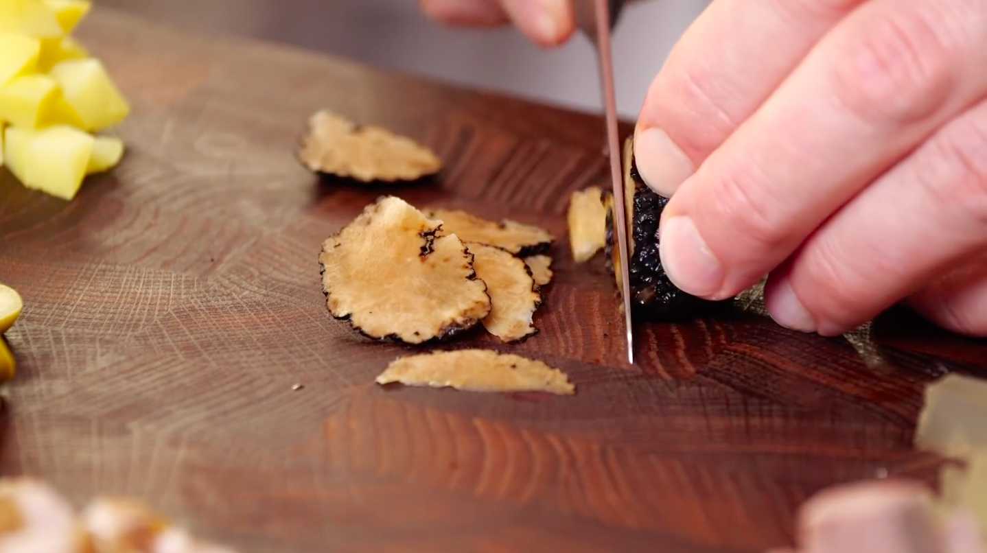 Recette originale de la salade Olivier - Étape 9