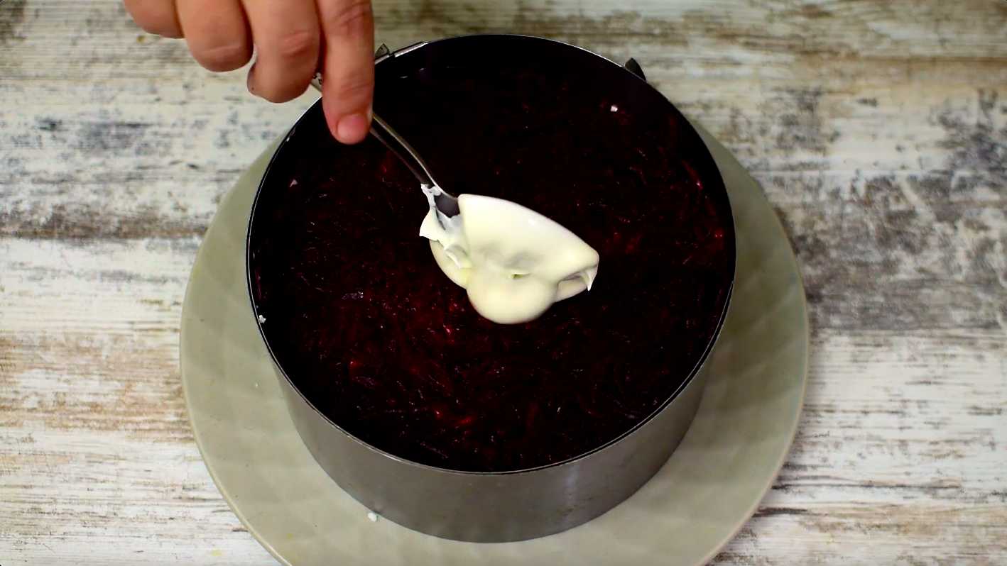 Salade de crabe sous un manteau de fourrure - Étape 6