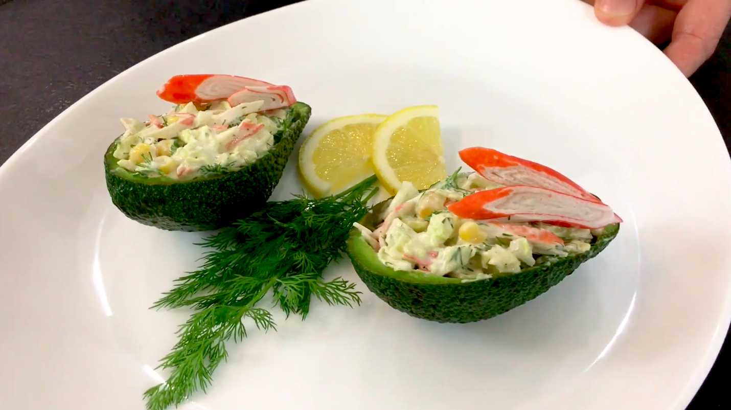 Salade de crabe à l'avocat - Étape 9