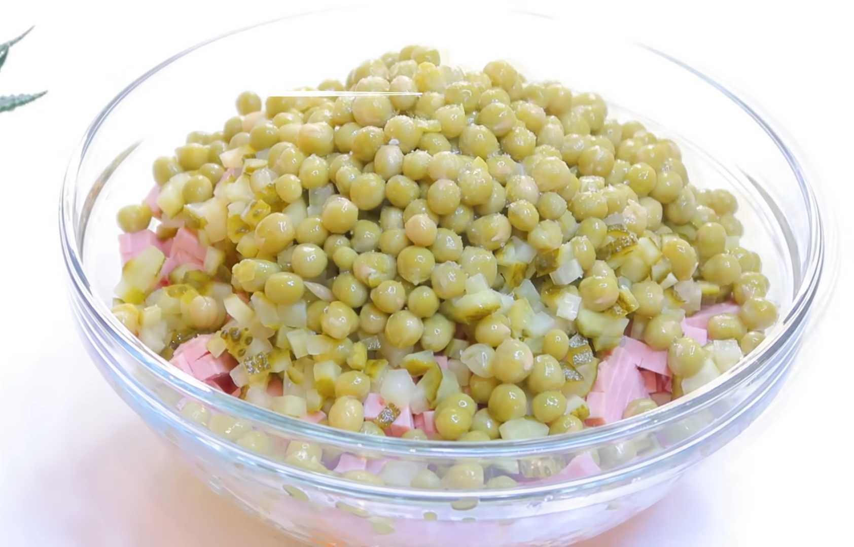 Salade Olivier classique - Étape 8