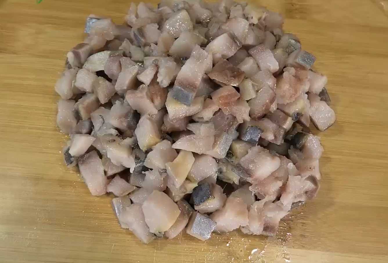 Hareng sous une fourrure dans un pain pita - Étape 3