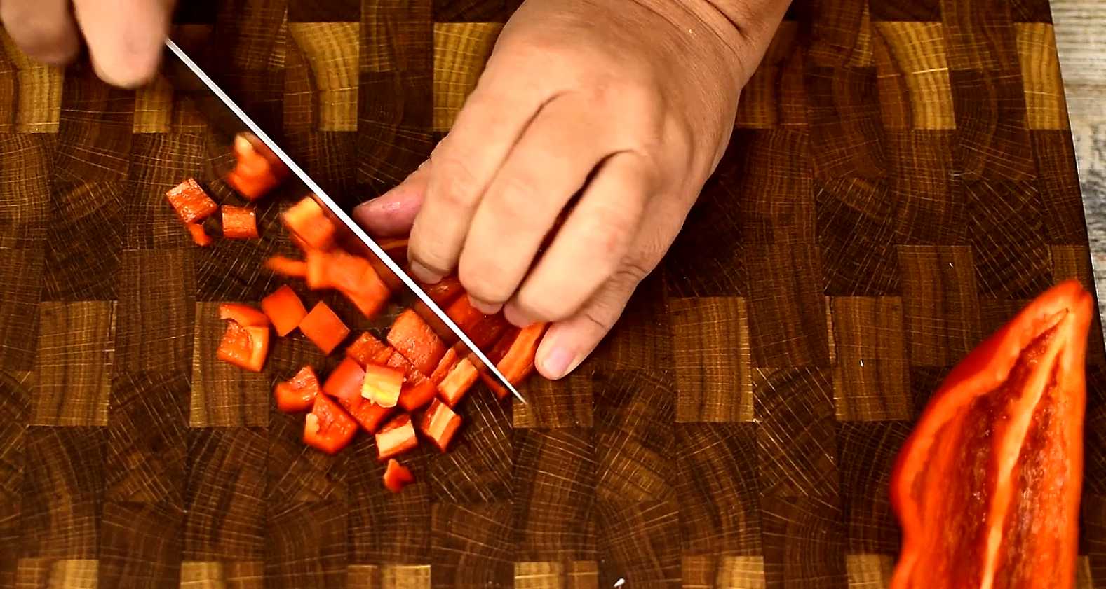 Salade de crabe sans œufs ni maïs - Étape 2