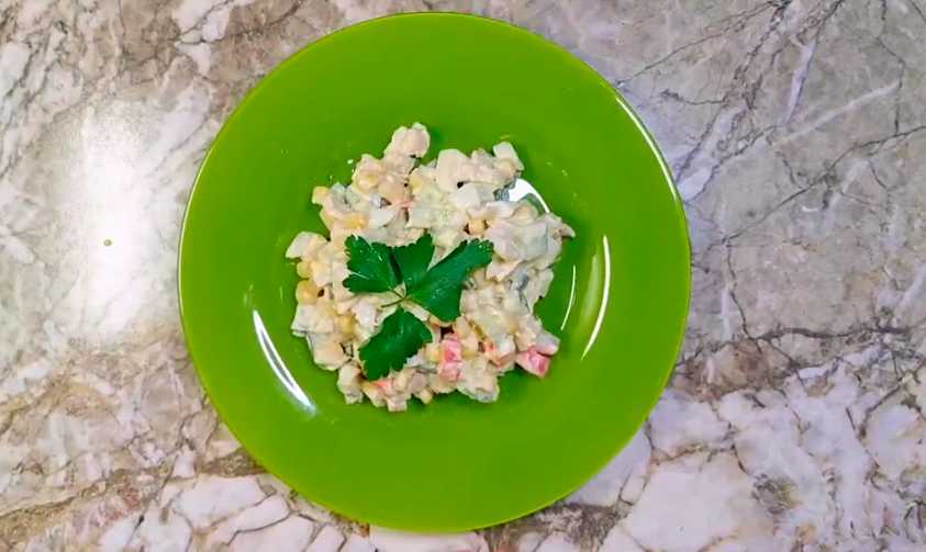 Salade de crabe au blanc de poulet - Étape 7