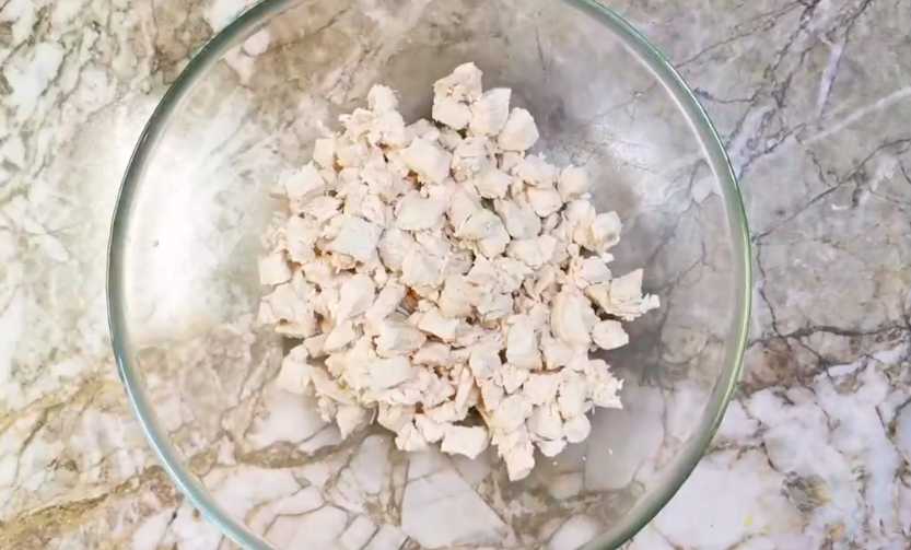 Salade de crabe au blanc de poulet - Étape 1