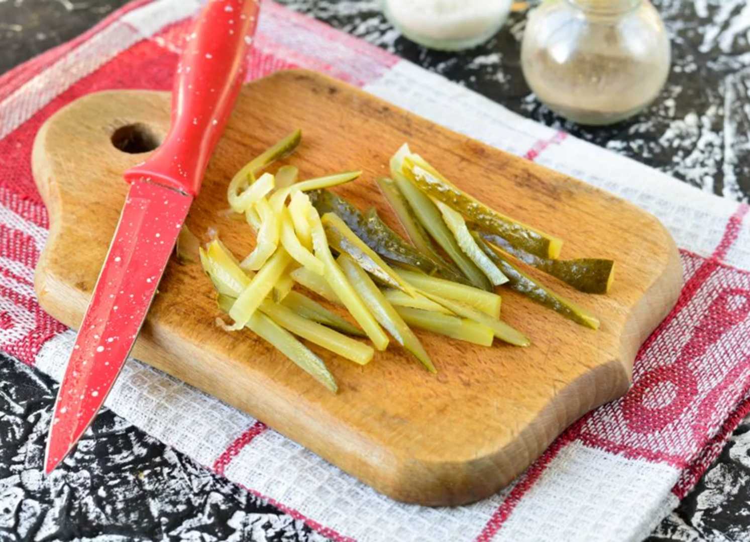 Salade de crabe aux cornichons - Étape 2