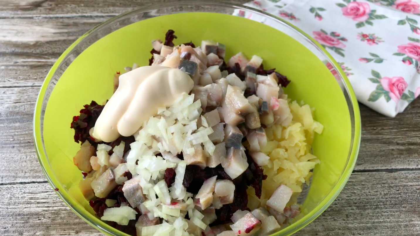 Hareng paresseux sous un manteau de fourrure - Étape 5