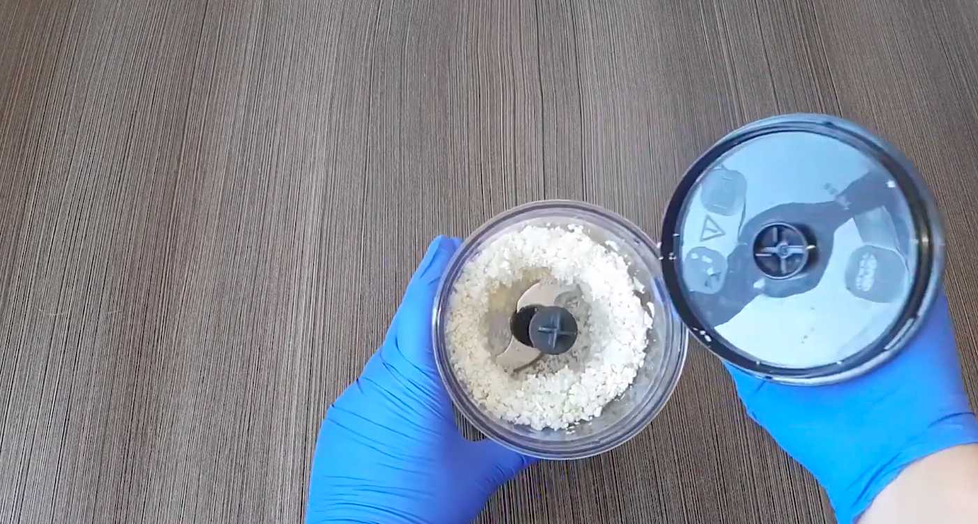 Hareng sous un manteau de fourrure sans betteraves - Étape 1