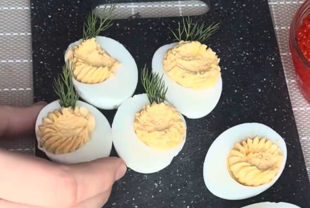 Œufs mimosa au caviar - Étape 4