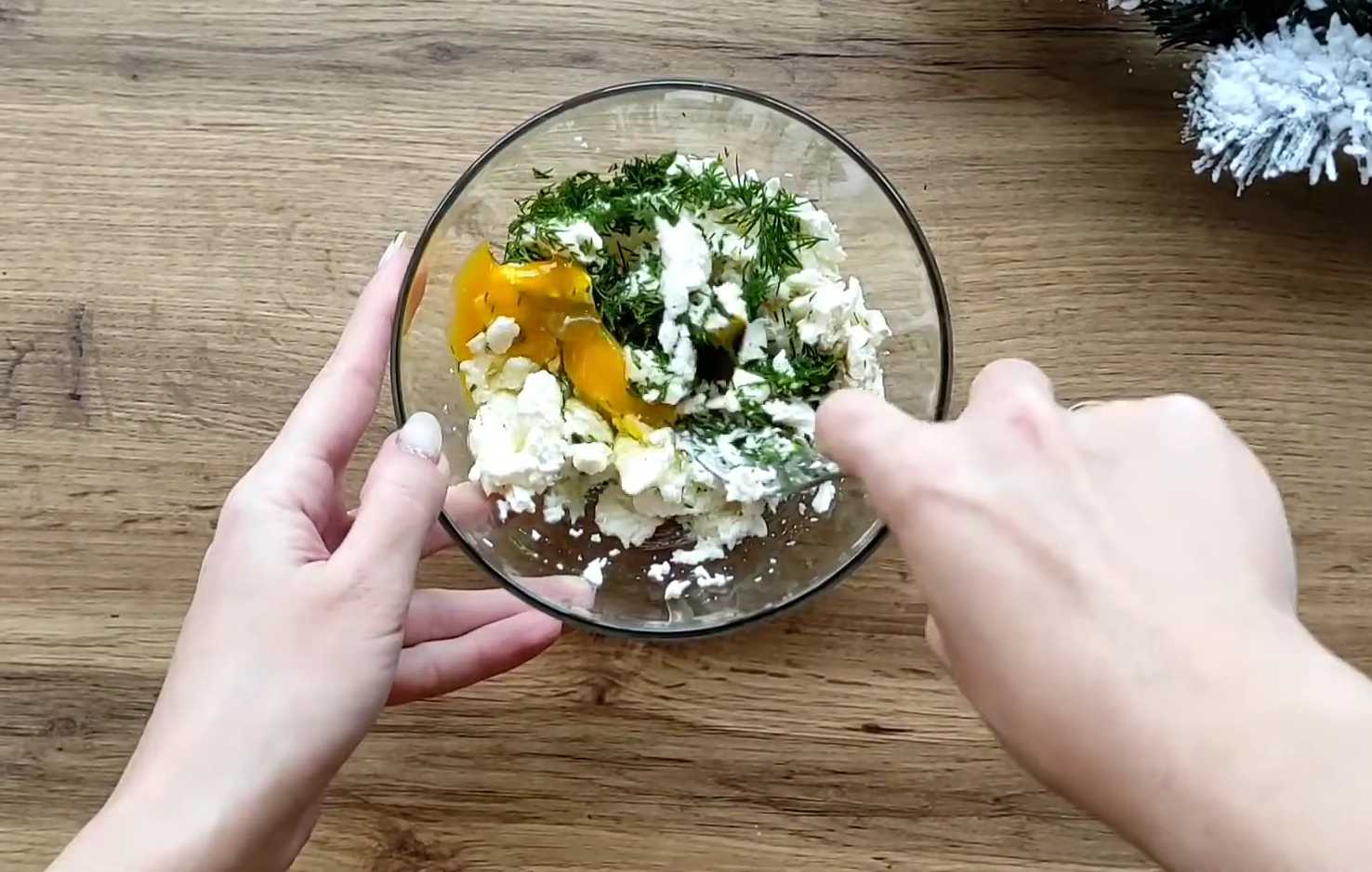 Tarte feuilletée en forme de sapin de Noël - Étape 2