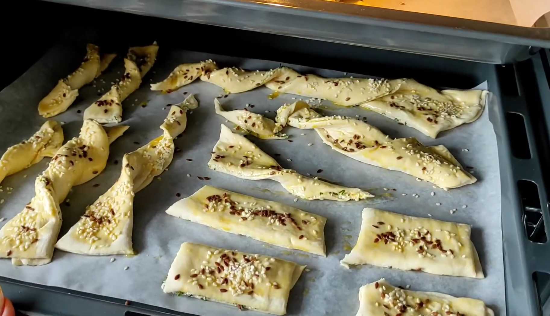 Tarte feuilletée en forme de sapin de Noël - Étape 11