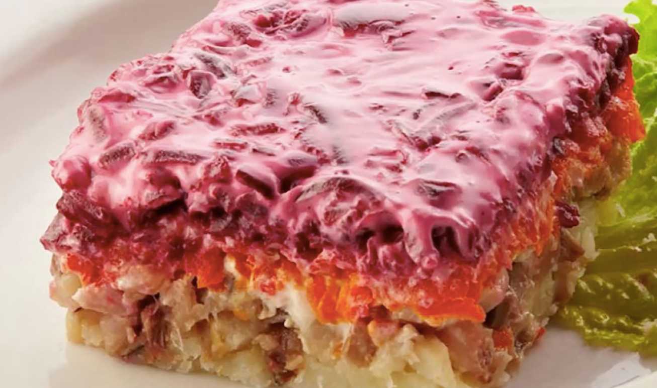 Hareng sous un manteau de fourrure avec pomme - Étape 10