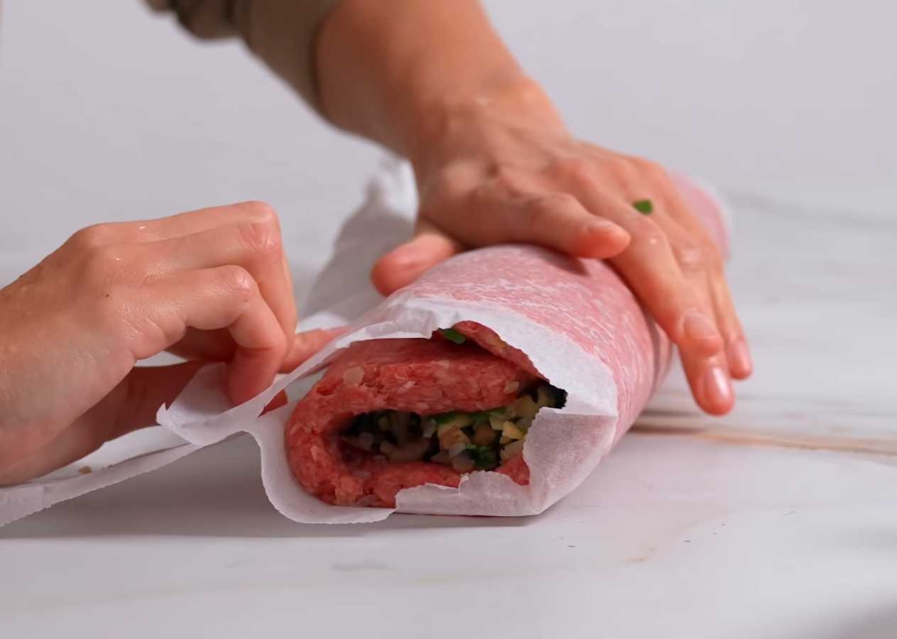Rouleau de viande hachée aux champignons et au fromage - Étape 10