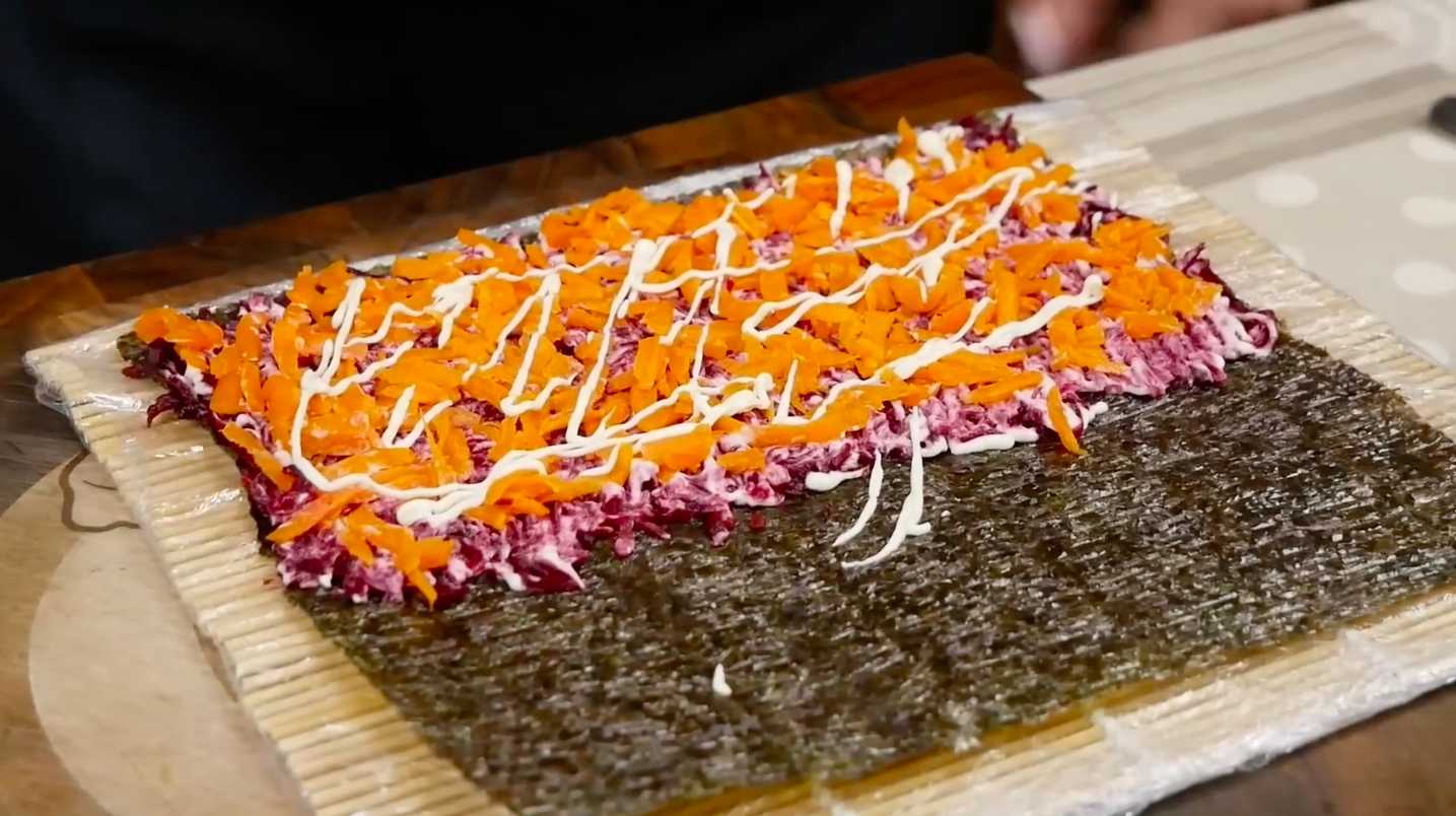 Hareng sous un manteau de fourrure roulé - Étape 5