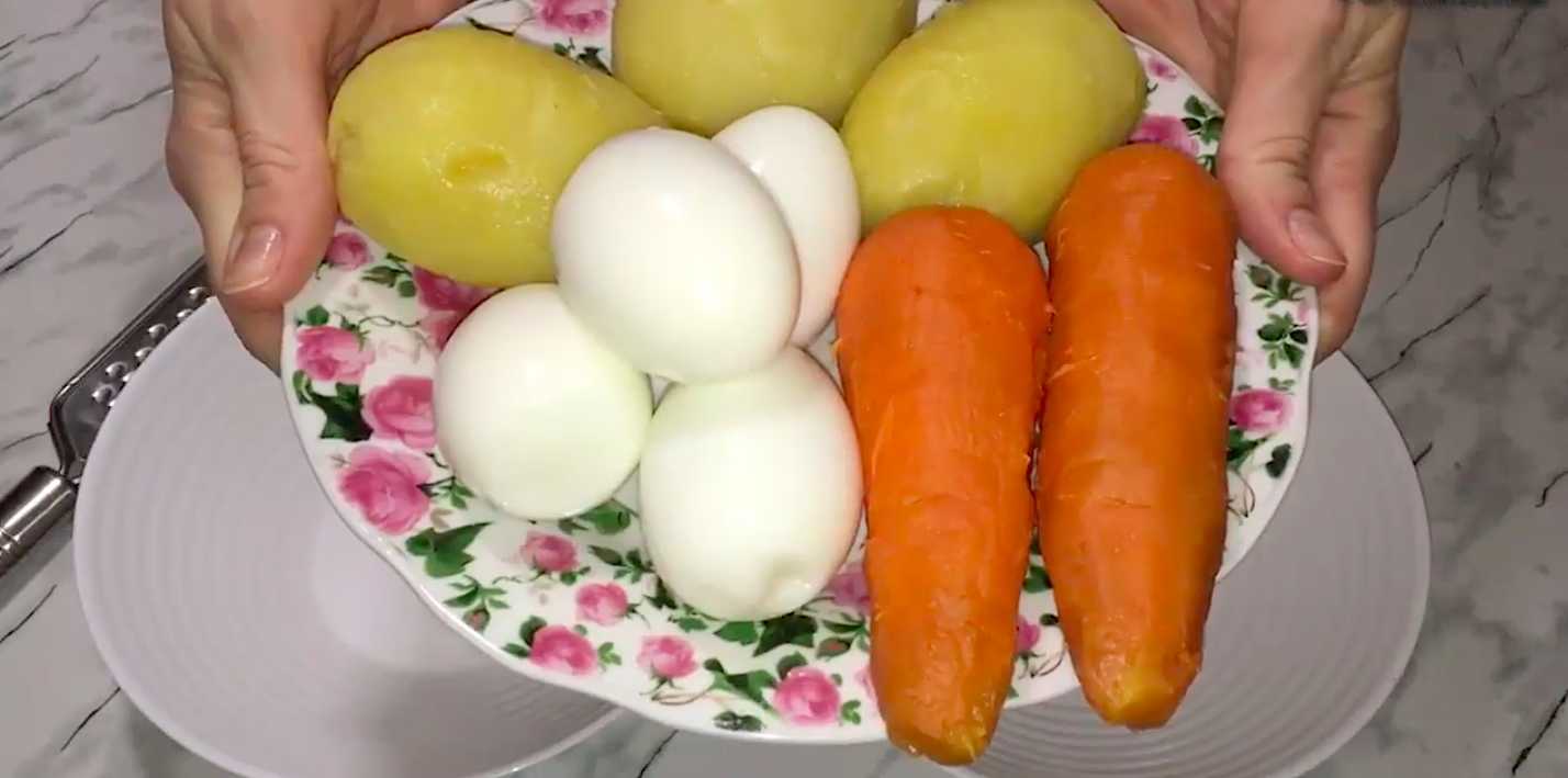 Salade de harengs sous un manteau de fourrure - Étape 3