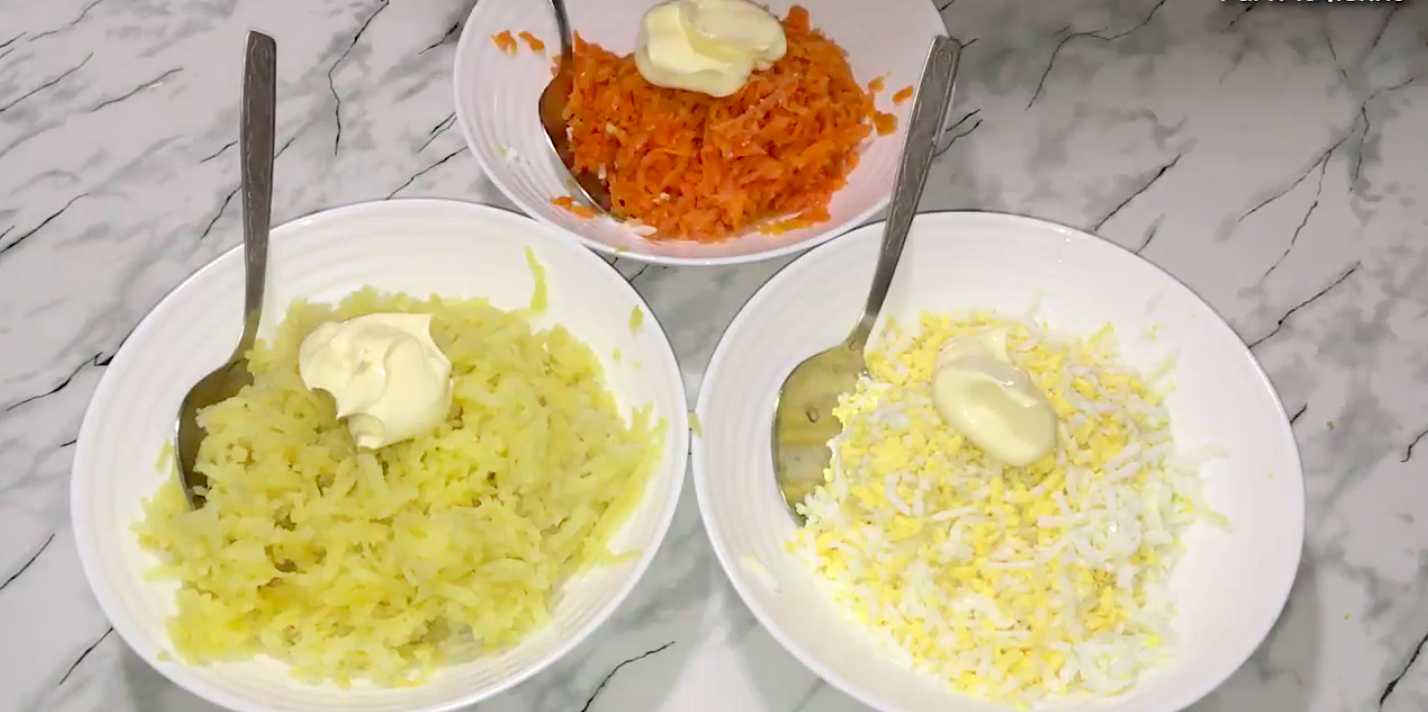 Salade de harengs sous un manteau de fourrure - Étape 4