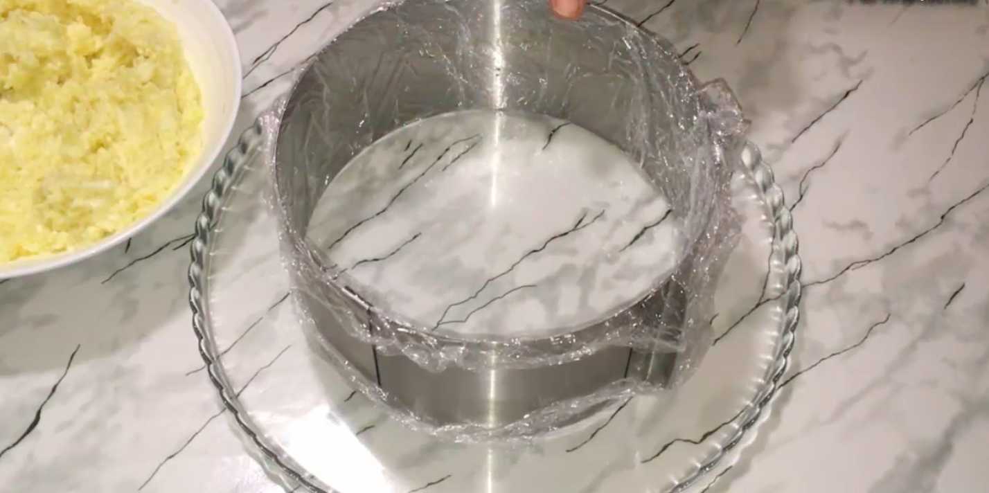 Salade de harengs sous un manteau de fourrure - Étape 5