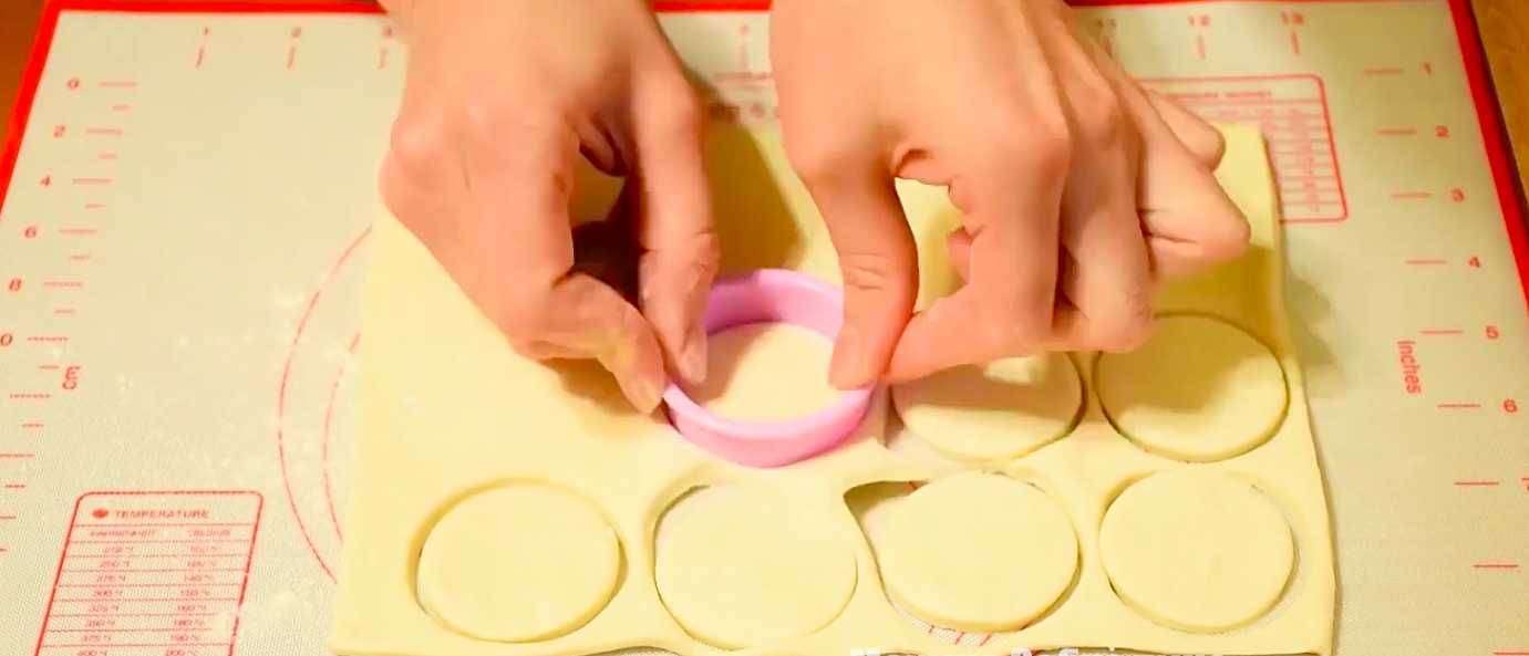 Vol-au-vent au caviar rouge - Étape 2