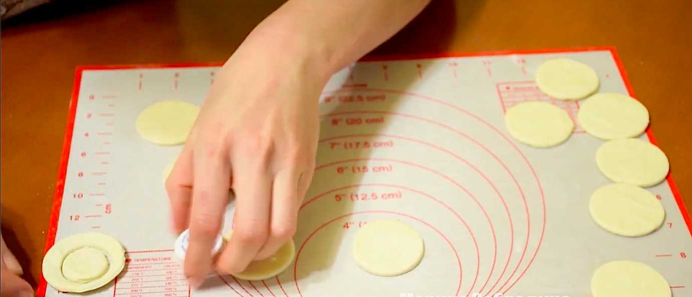 Vol-au-vent au caviar rouge - Étape 4