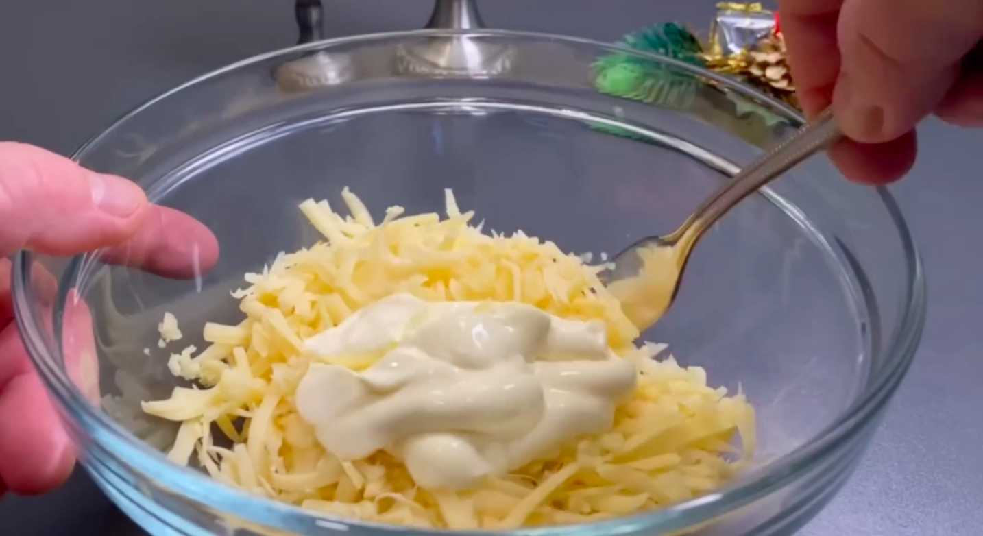 Cupcakes sushis sur le thème du Père Noël pour le Nouvel An - Étape 3