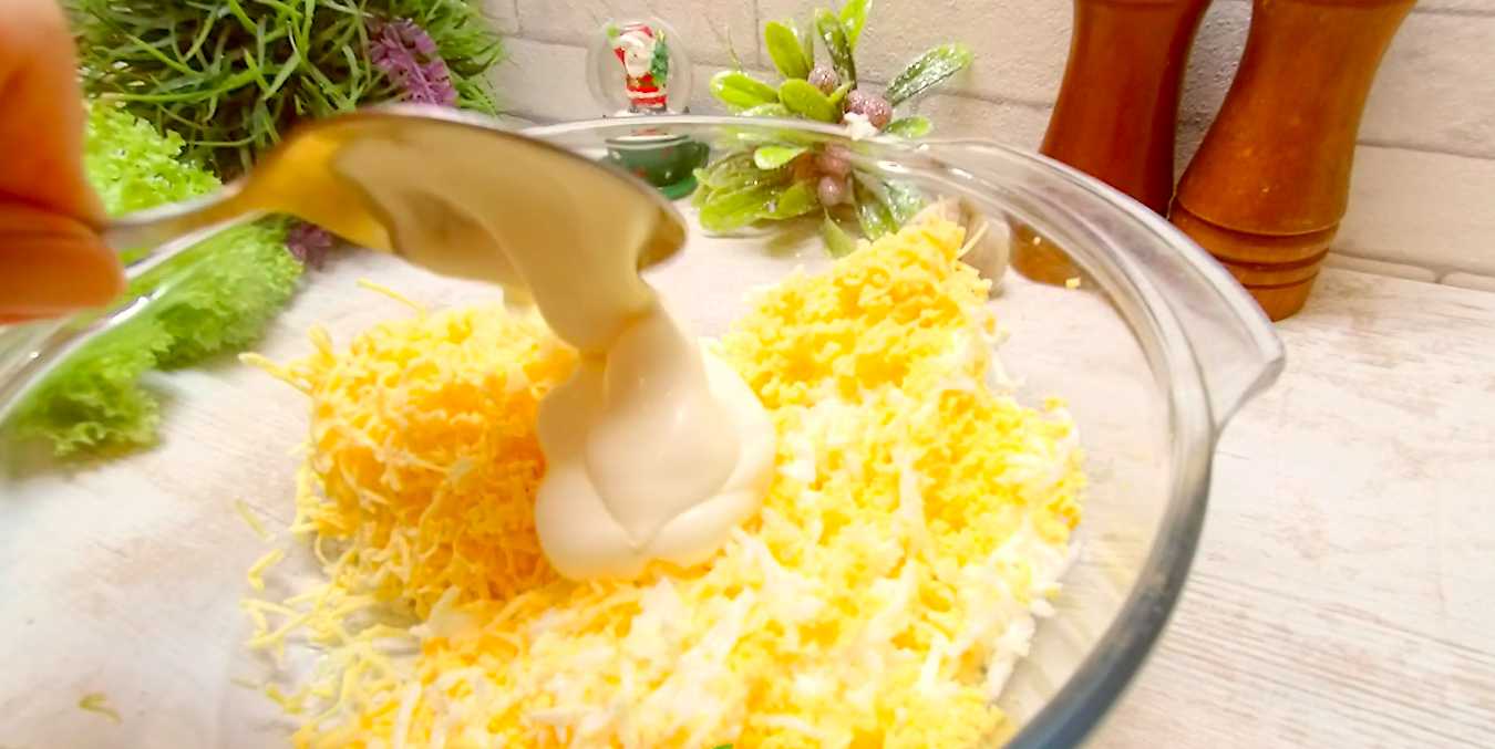 Gâteau de salade de bâtonnets de crabe - Étape 4