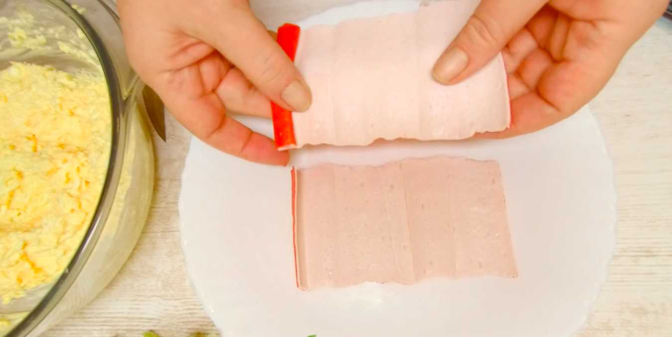 Gâteau de salade de bâtonnets de crabe - Étape 5