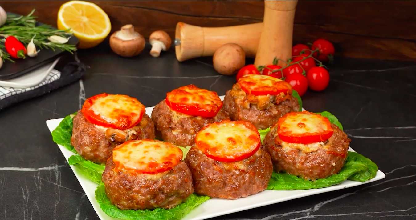 Nids de viande hachée aux champignons et aux tomates - Étape 13