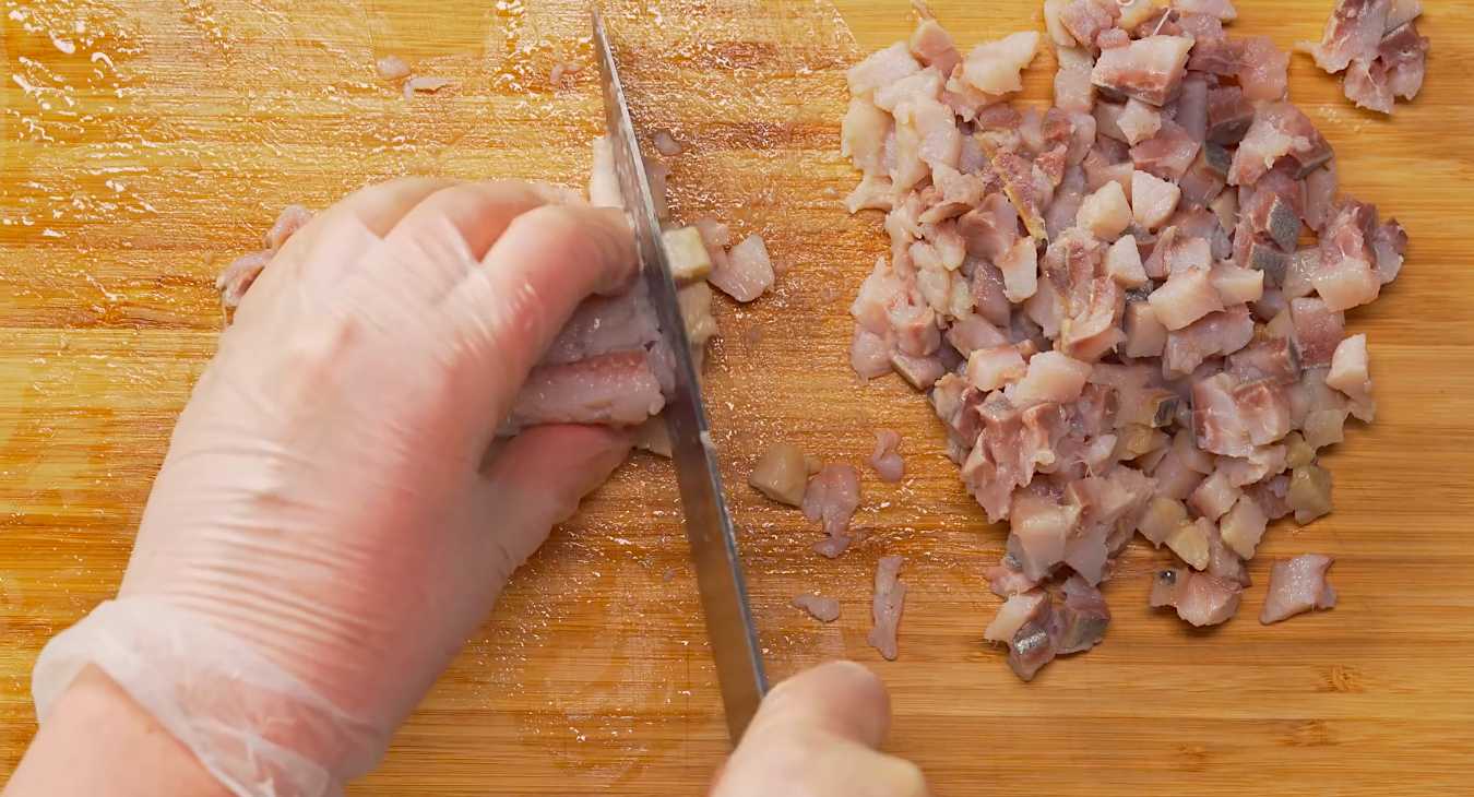 Rosolie - une salade estonienne traditionnelle - Étape 6