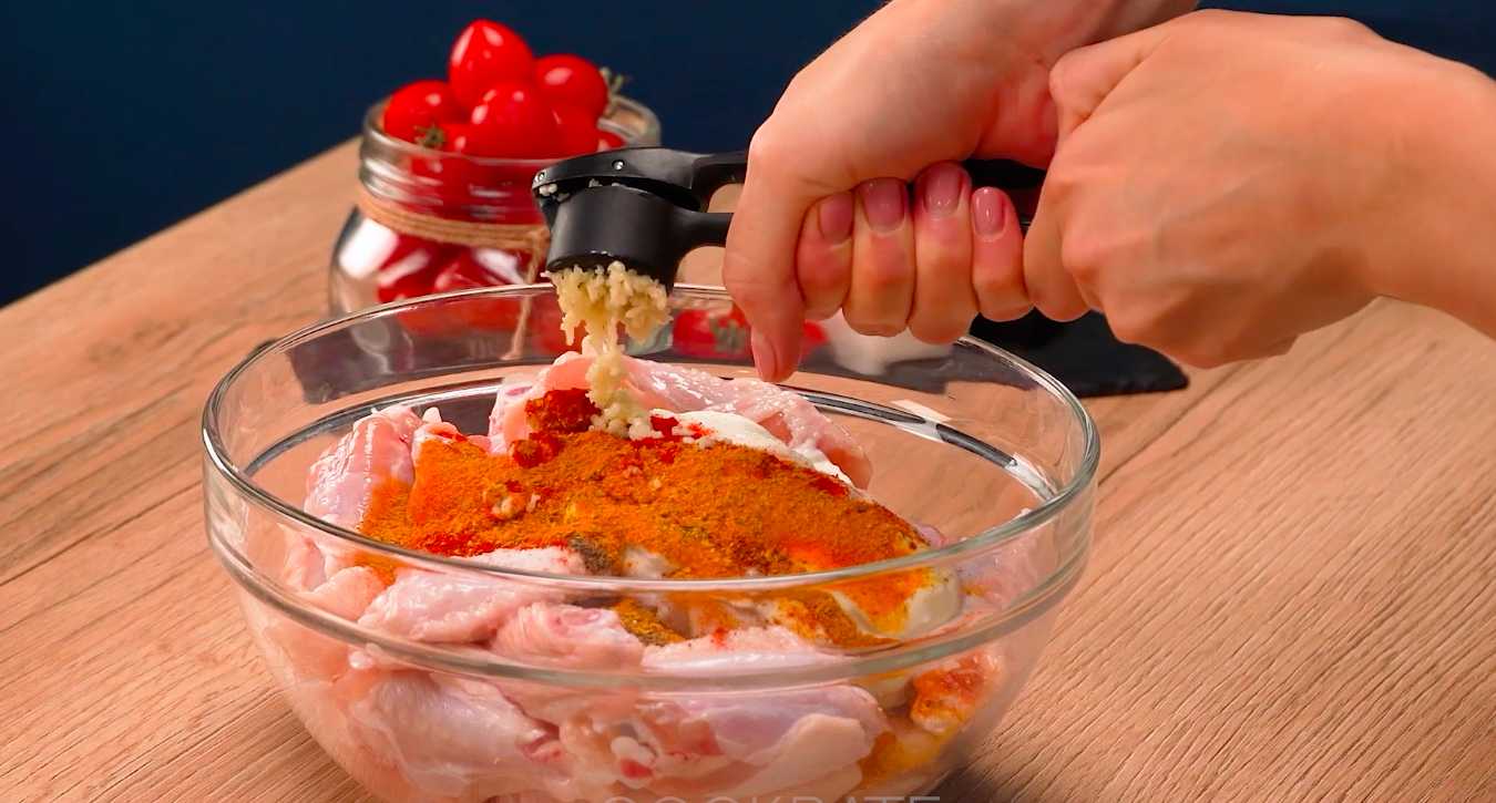 Ailes de poulet à la sauce tomate-orange - Étape 2